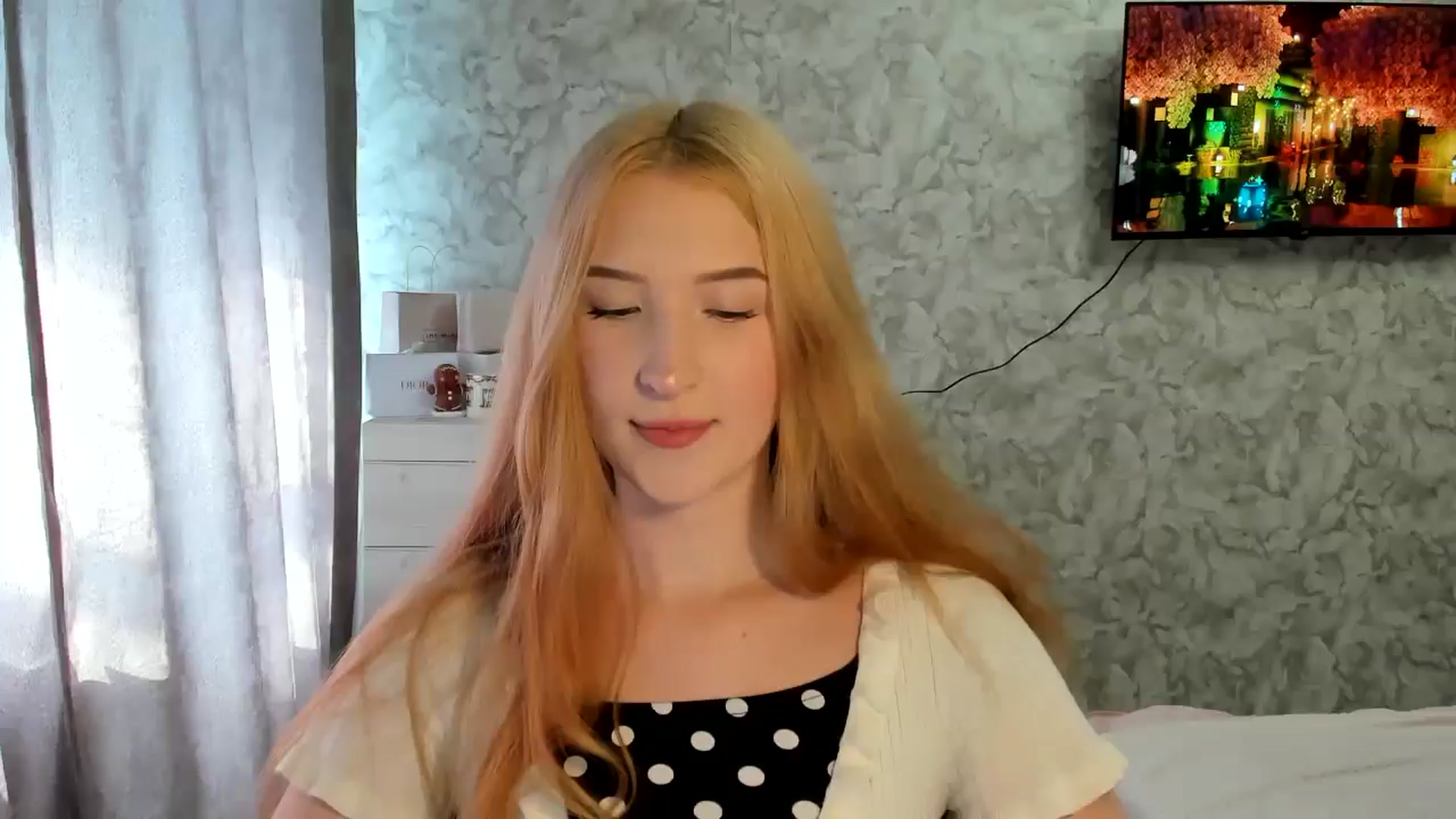 Gallery image thumbnail from Ilona_Here's myfreecams stream on, 03/29/2026, 11:52 image 12 of 20
