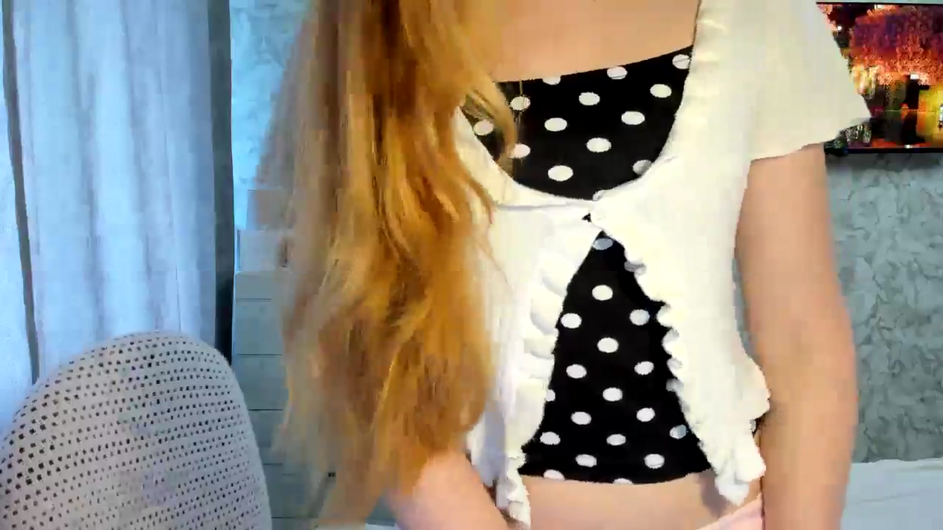 Gallery image thumbnail from Ilona_Here's myfreecams stream on, 03/29/2026, 13:10 image 18 of 20