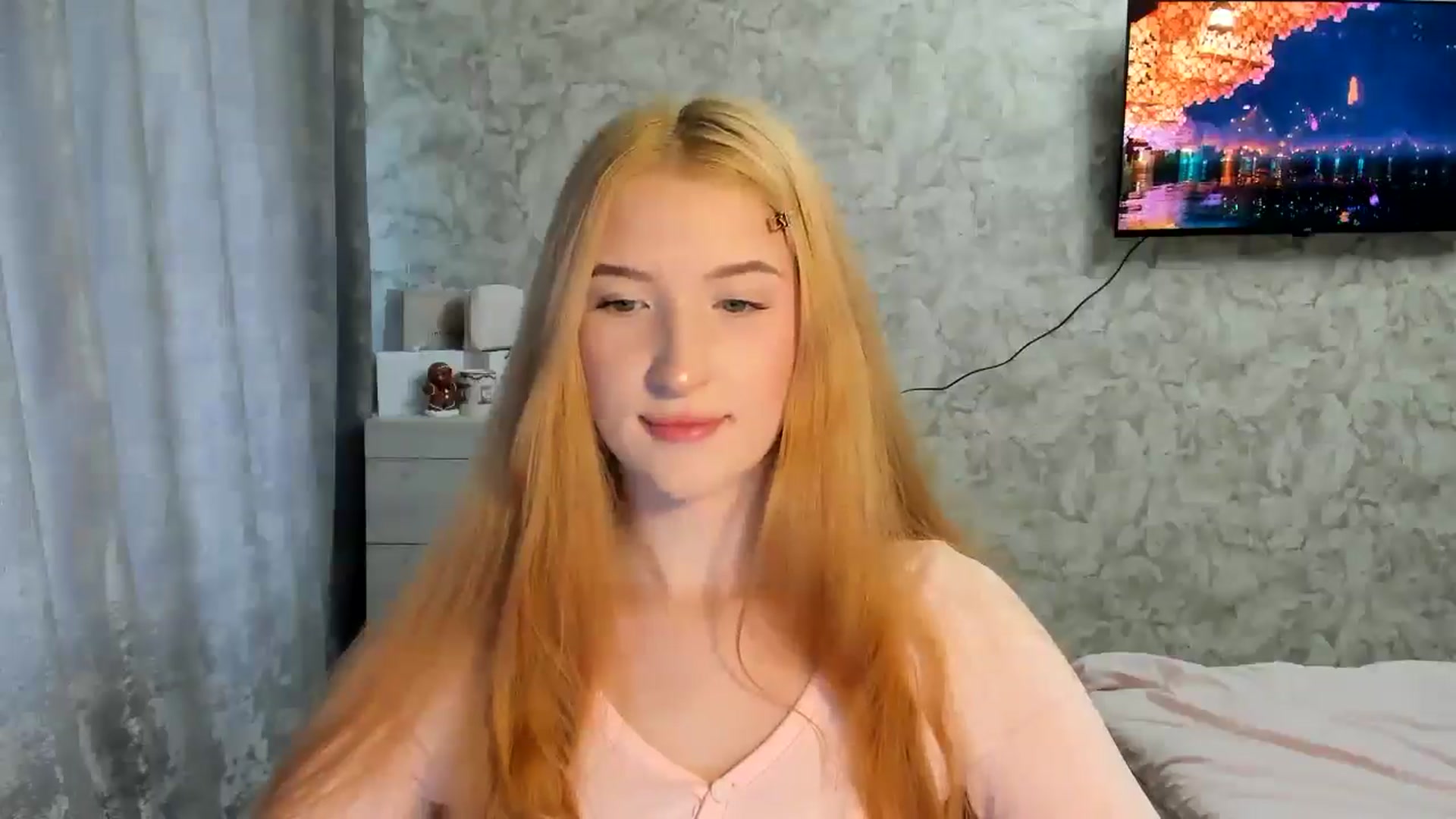 Gallery image thumbnail from Ilona_Here's myfreecams stream on, 03/30/2026, 13:04 image 10 of 20