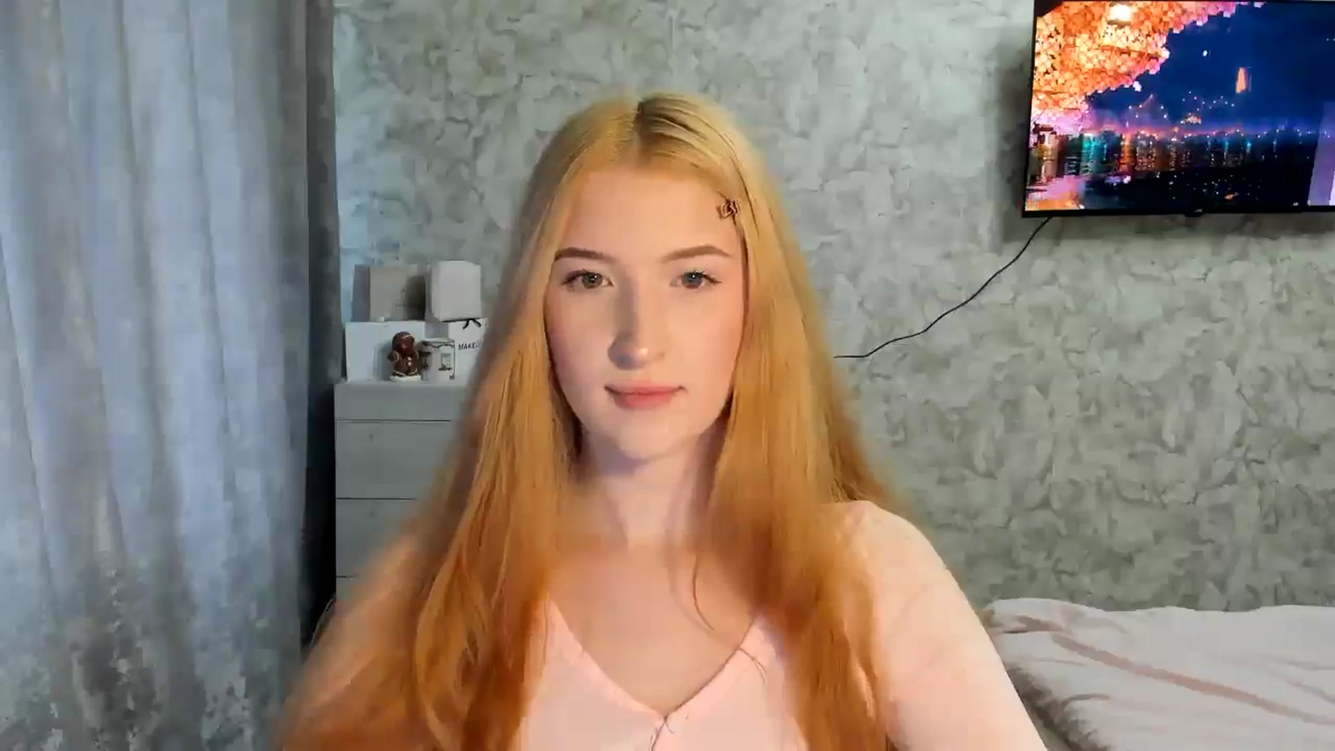 Gallery image thumbnail from Ilona_Here's myfreecams stream on, 03/30/2026, 13:04 image 7 of 20