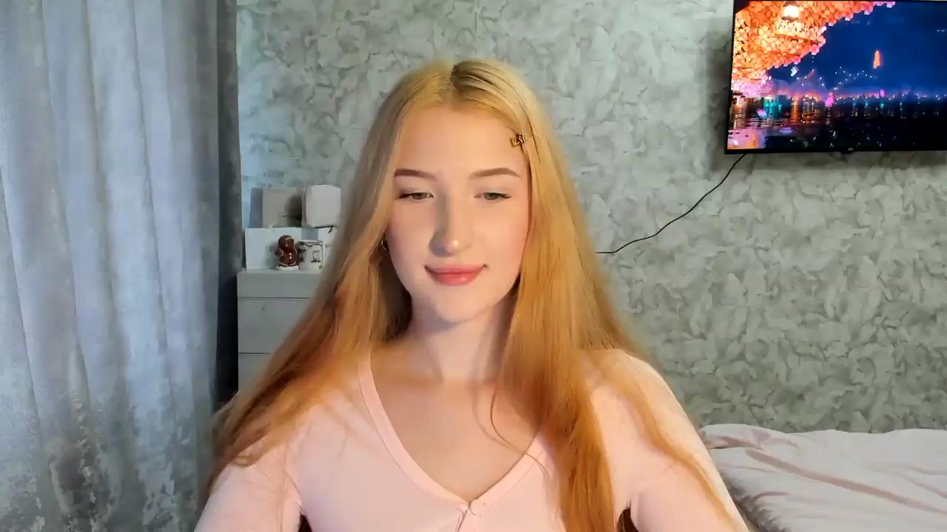 Gallery image thumbnail from Ilona_Here's myfreecams stream on, 03/30/2026, 13:04 image 1 of 20