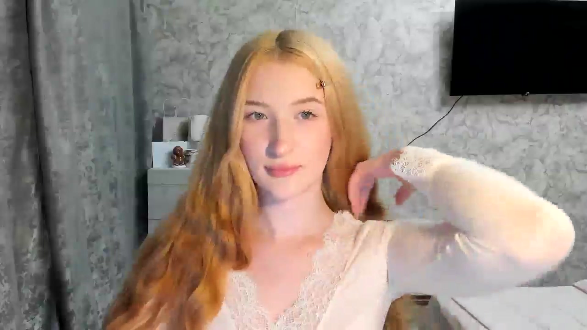 Gallery image thumbnail from Ilona_Here's myfreecams stream on, 03/31/2026, 21:27 image 2 of 20