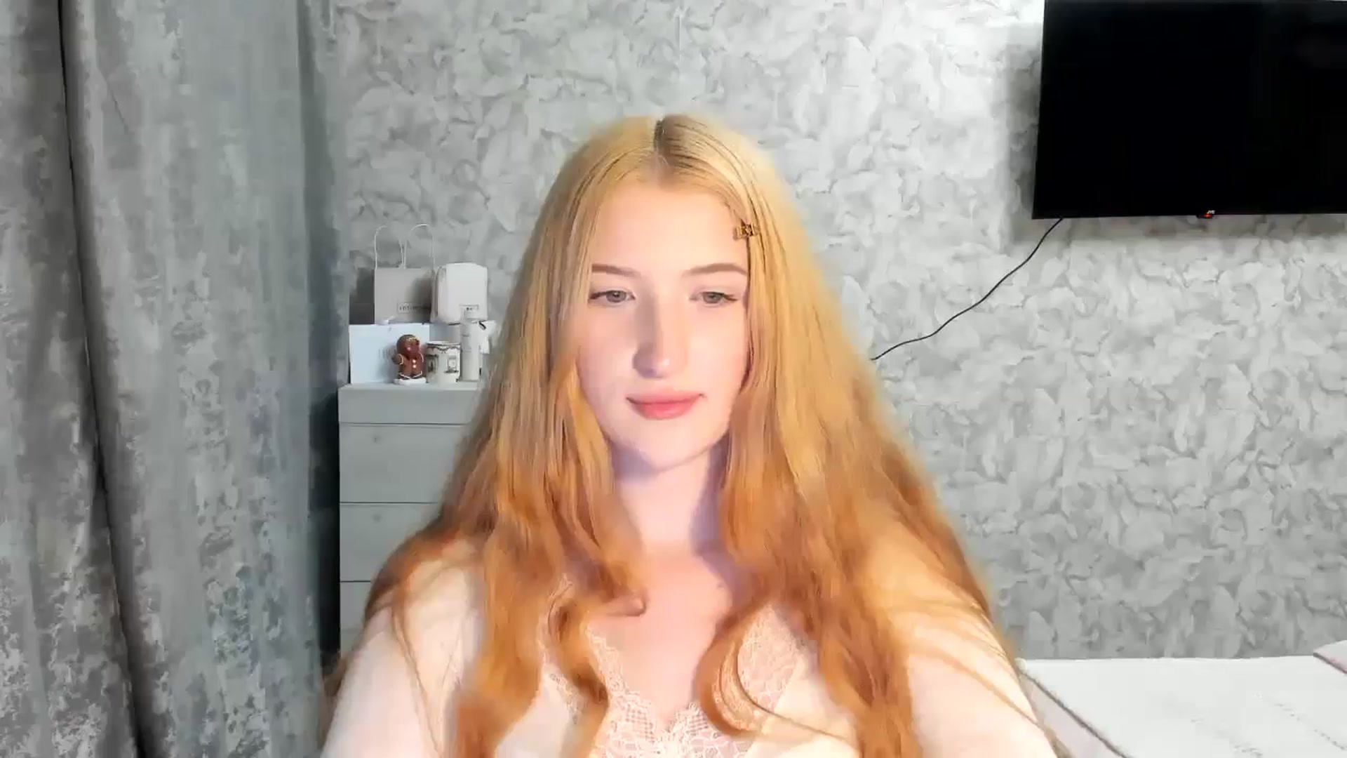 Gallery image thumbnail from Ilona_Here's myfreecams stream on, 03/31/2026, 21:27 image 14 of 20