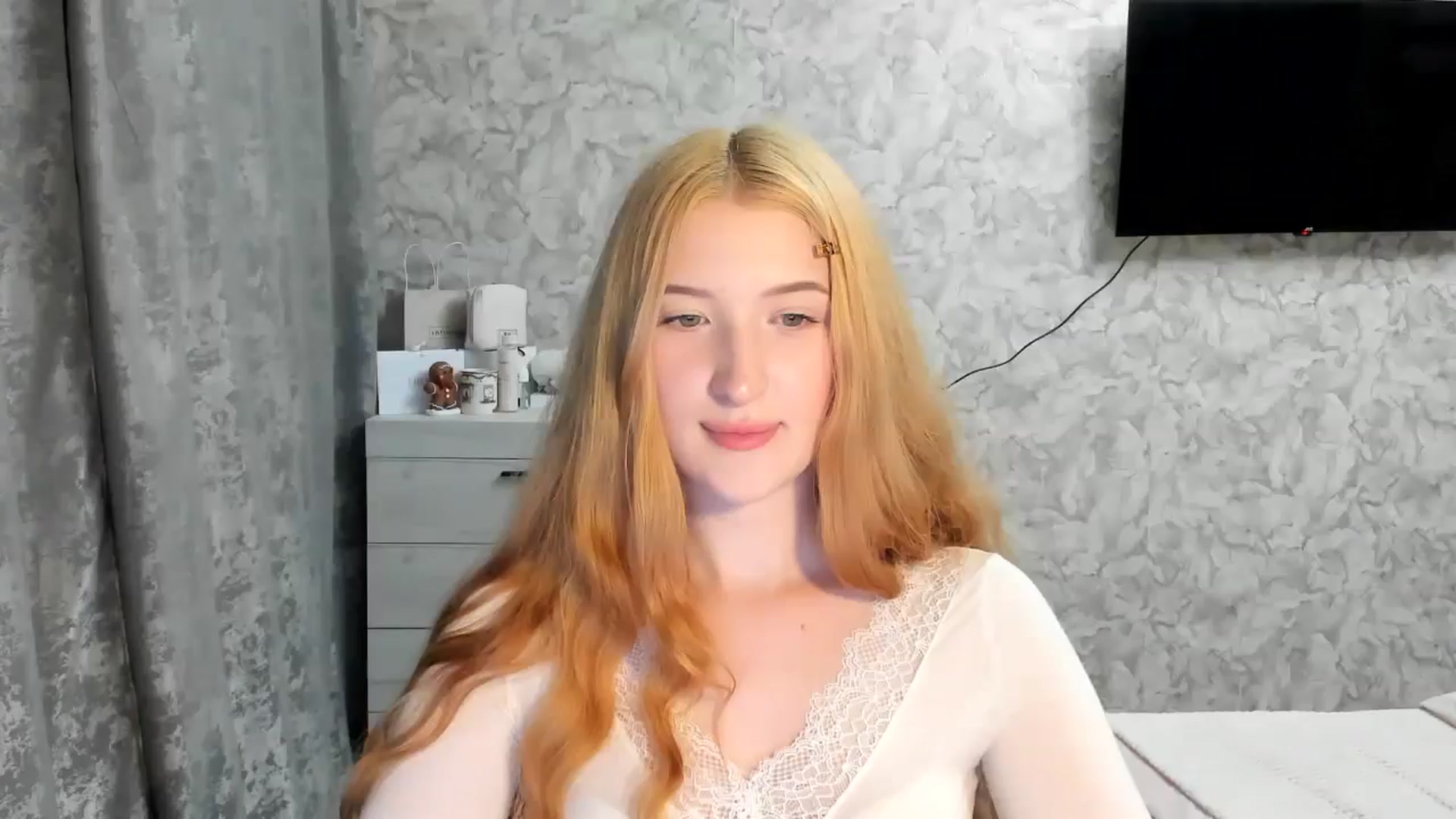 Gallery image thumbnail from Ilona_Here's myfreecams stream on, 03/31/2026, 21:57 image 19 of 20