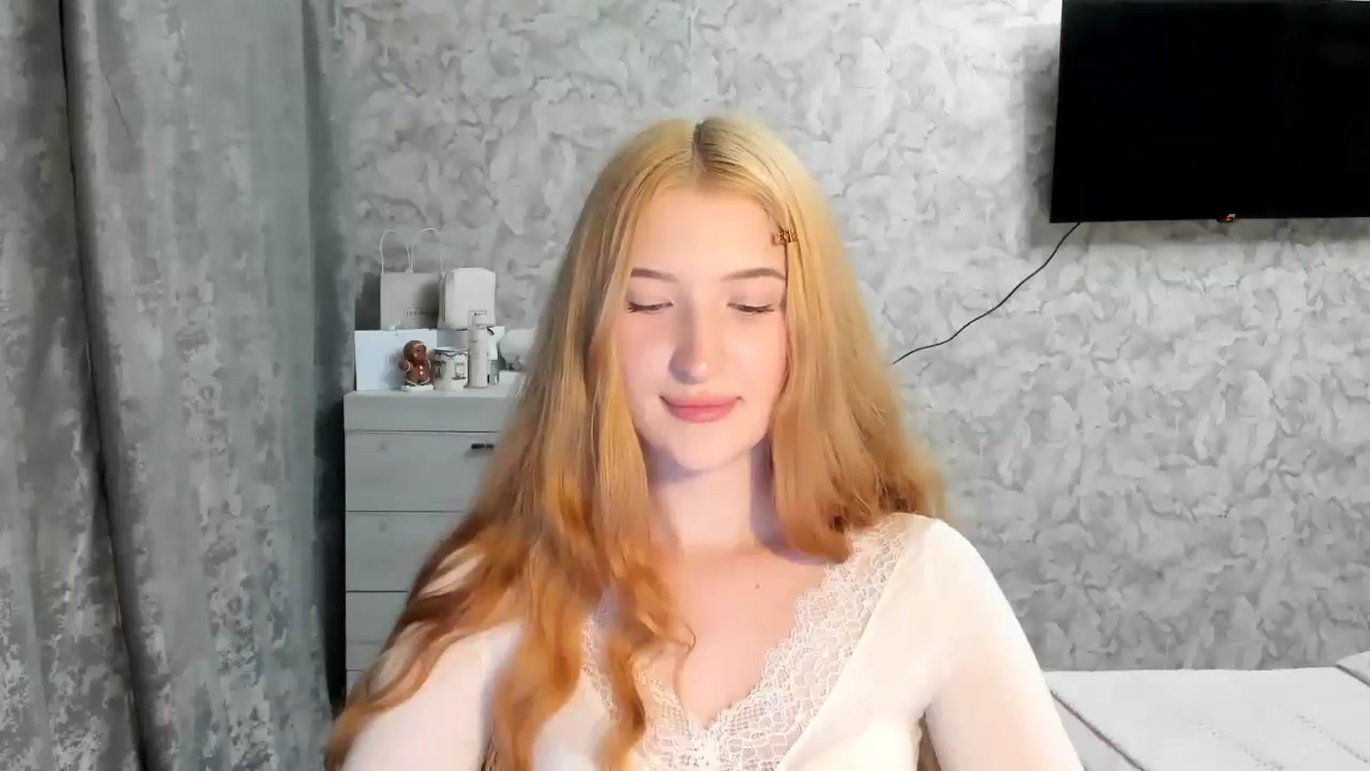 Gallery image thumbnail from Ilona_Here's myfreecams stream on, 03/31/2026, 21:57 image 20 of 20
