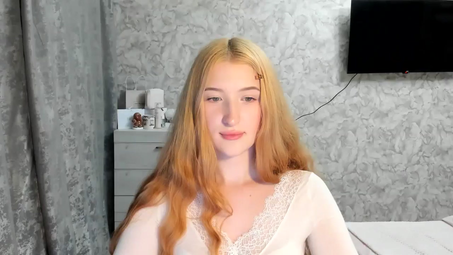 Gallery image thumbnail from Ilona_Here's myfreecams stream on, 03/31/2026, 21:57 image 5 of 20