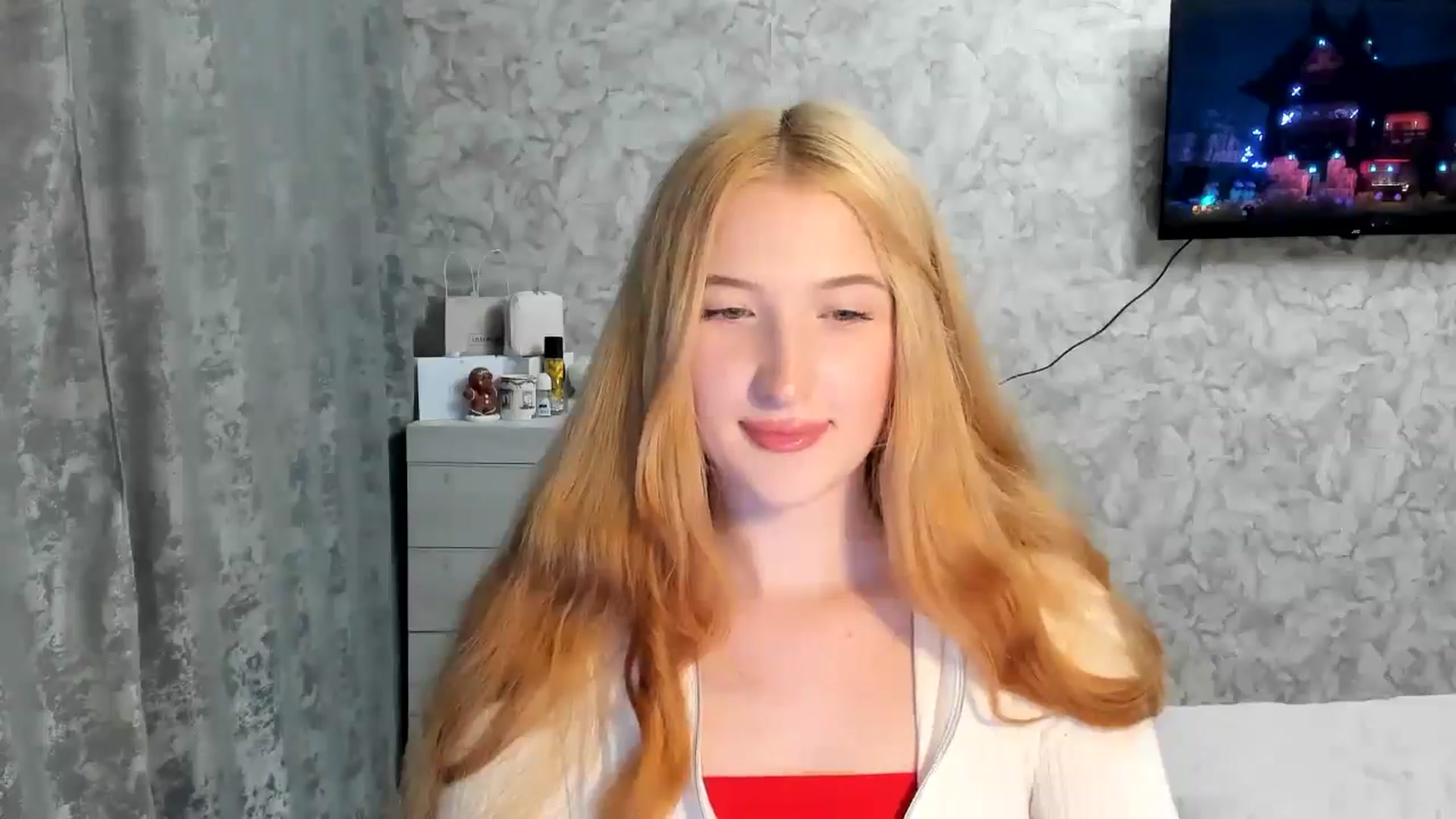 Gallery image thumbnail from Ilona_Here's myfreecams stream on, 04/01/2026, 17:58 image 12 of 20