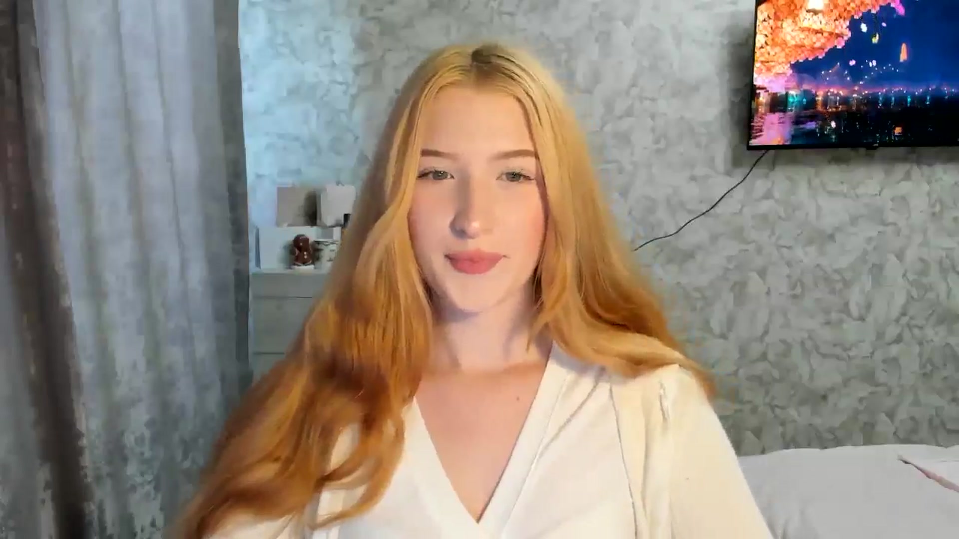 Gallery image thumbnail from Ilona_Here's myfreecams stream on, 04/02/2026, 12:46 image 3 of 20
