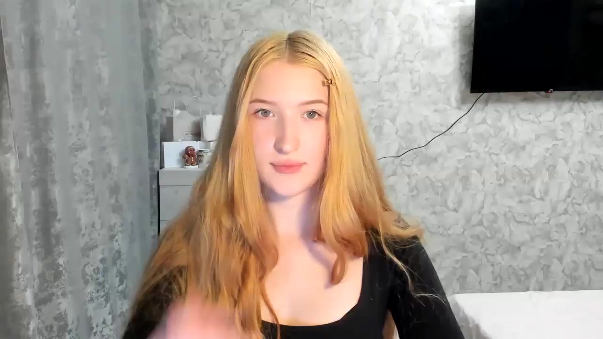Gallery image thumbnail from Ilona_Here's myfreecams stream on, 04/03/2026, 21:37 image 12 of 20
