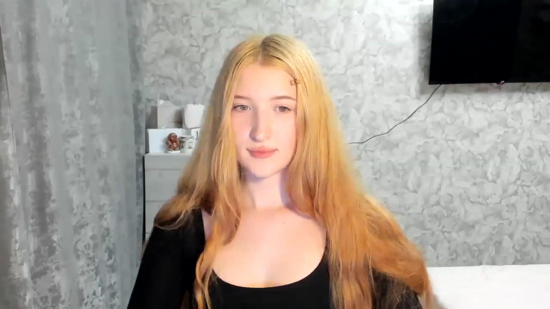 Gallery image thumbnail from Ilona_Here's myfreecams stream on, 04/03/2026, 21:37 image 5 of 20
