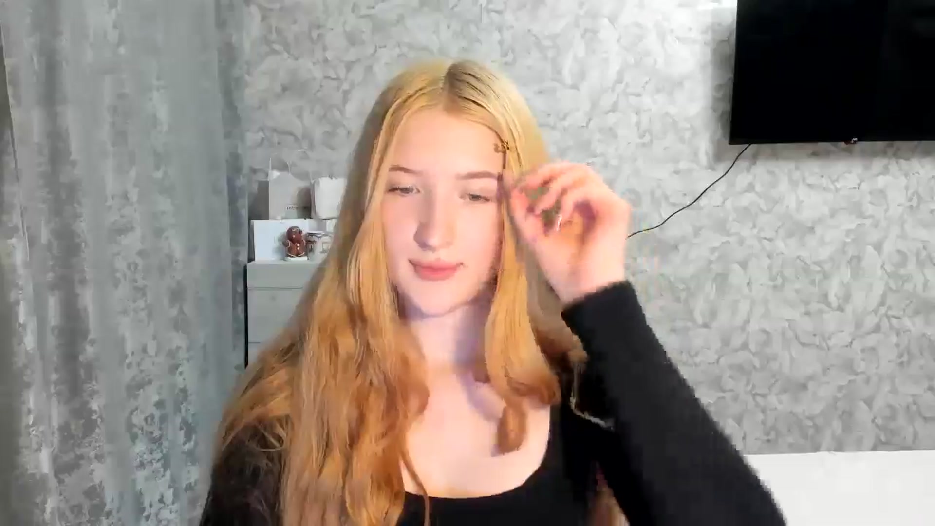 Gallery image thumbnail from Ilona_Here's myfreecams stream on, 04/03/2026, 21:37 image 14 of 20
