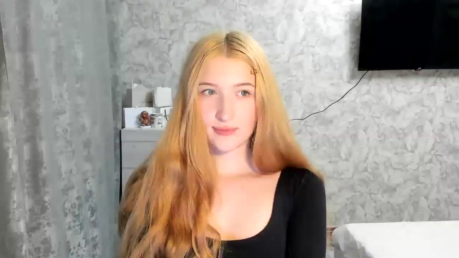 Gallery image thumbnail from Ilona_Here's myfreecams stream on, 04/03/2026, 21:37 image 20 of 20