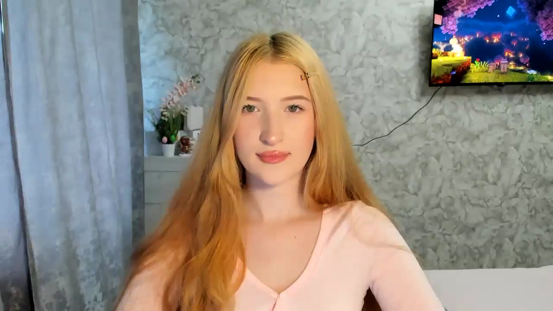 Gallery image thumbnail from Ilona_Here's myfreecams stream on, 04/07/2026, 12:06 image 9 of 20