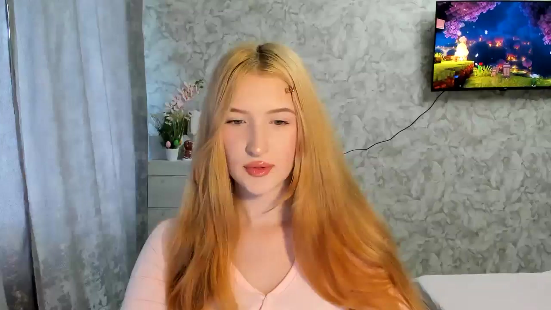 Gallery image thumbnail from Ilona_Here's myfreecams stream on, 04/07/2026, 12:37 image 2 of 20