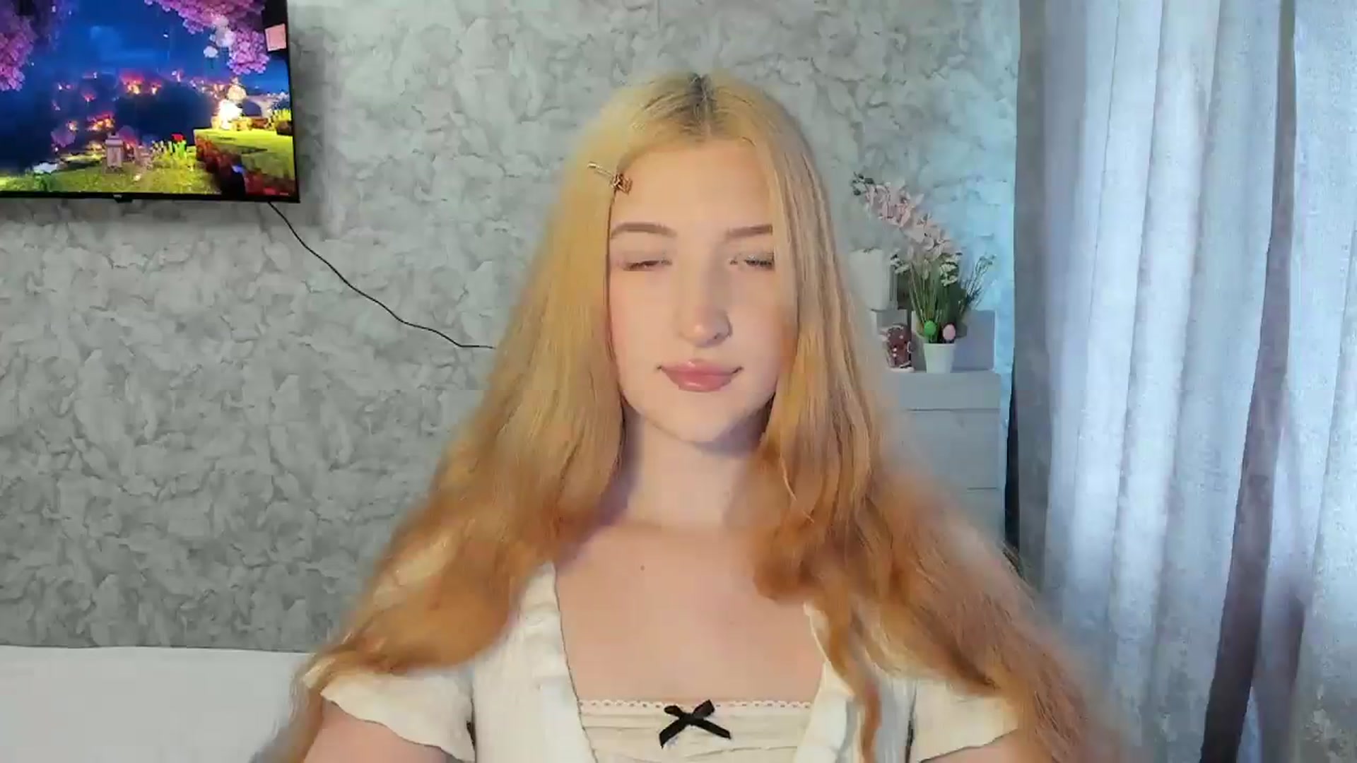 Gallery image thumbnail from Ilona_Here's myfreecams stream on, 04/08/2026, 13:49 image 2 of 20