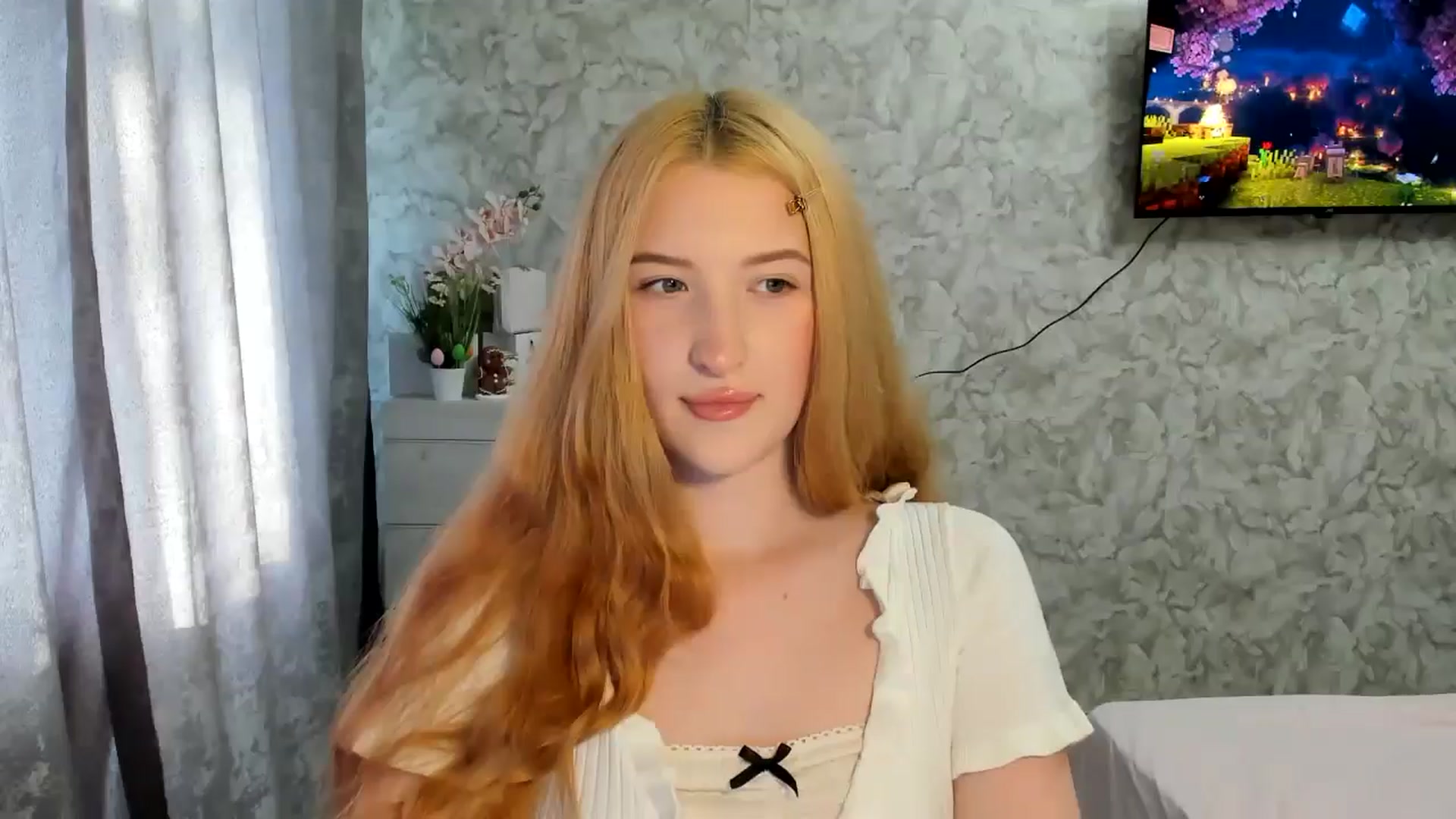 Gallery image thumbnail from Ilona_Here's myfreecams stream on, 04/08/2026, 14:56 image 18 of 20
