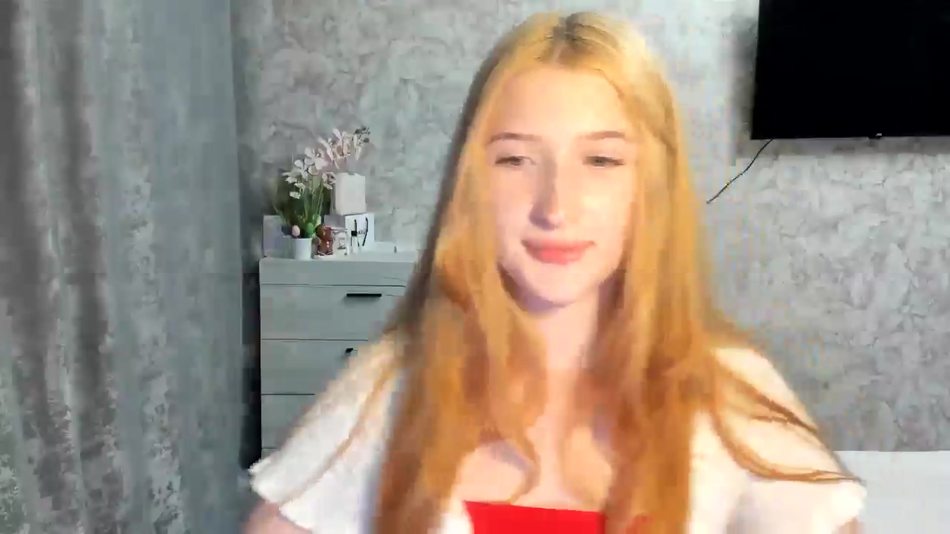 Gallery image thumbnail from Ilona_Here's myfreecams stream on, 04/14/2026, 17:00 image 9 of 20