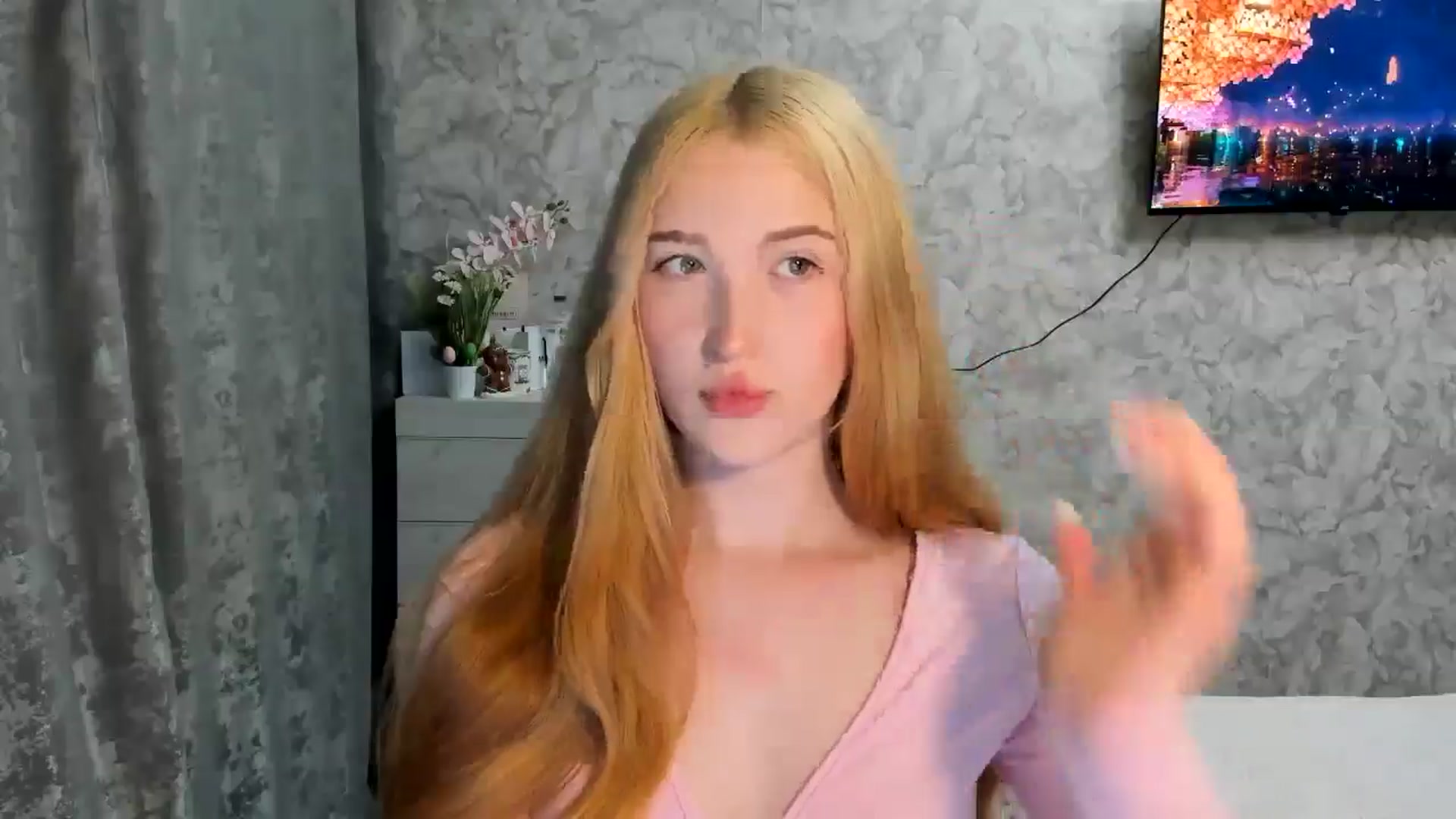 Gallery image thumbnail from Ilona_Here's myfreecams stream on, 04/25/2026, 17:23 image 5 of 20