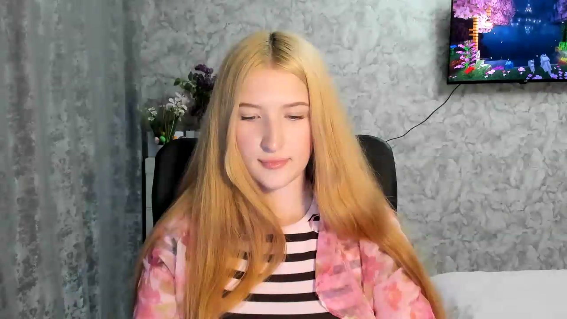 Gallery image thumbnail from Ilona_Here's myfreecams stream on, 05/04/2026, 18:20 image 3 of 20