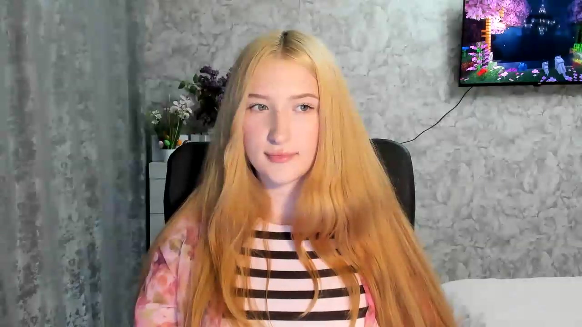 Gallery image thumbnail from Ilona_Here's myfreecams stream on, 05/04/2026, 18:20 image 9 of 20