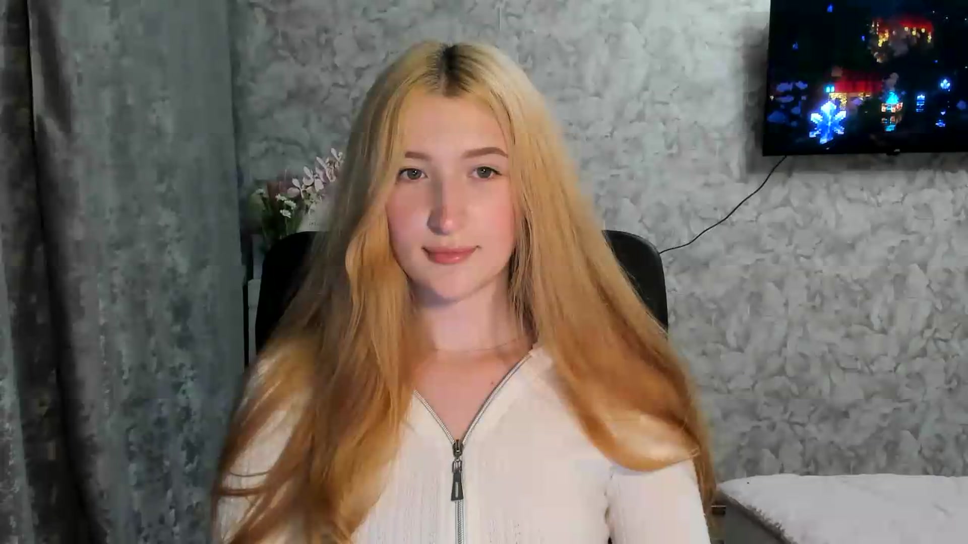 Gallery image thumbnail from Ilona_Here's myfreecams stream on, 05/15/2026, 18:47 image 13 of 20