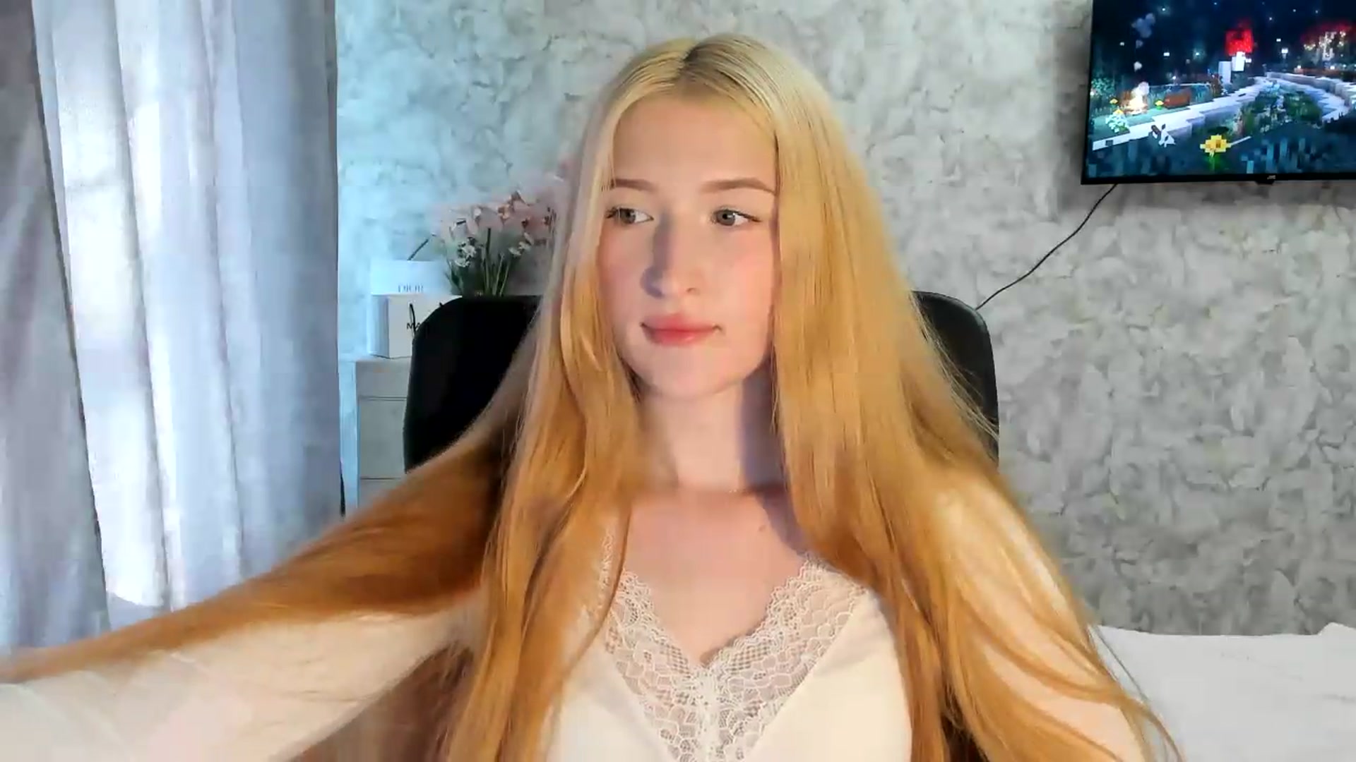 Gallery image thumbnail from Ilona_Here's myfreecams stream on, 06/15/2026, 14:44 image 19 of 20