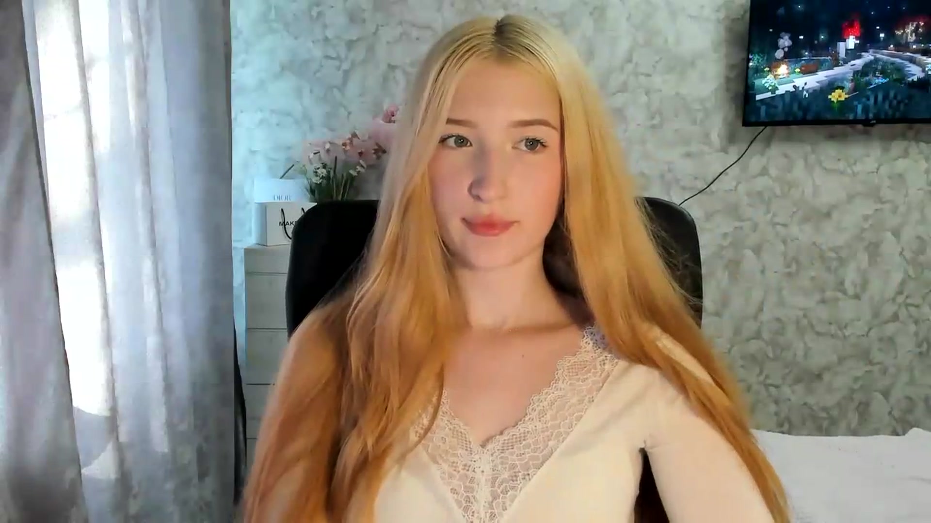 Gallery image thumbnail from Ilona_Here's myfreecams stream on, 06/15/2026, 14:44 image 20 of 20