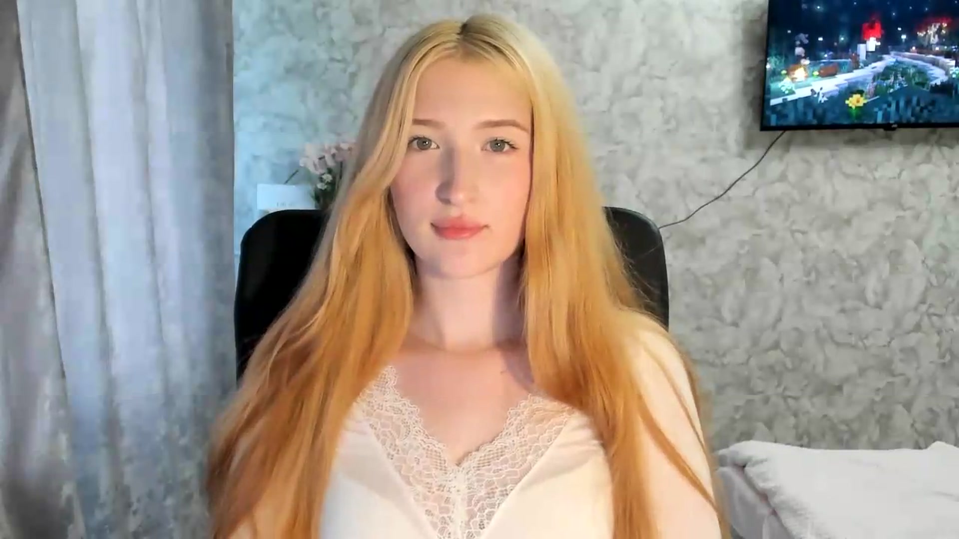 Gallery image thumbnail from Ilona_Here's myfreecams stream on, 06/15/2026, 15:38 image 19 of 20