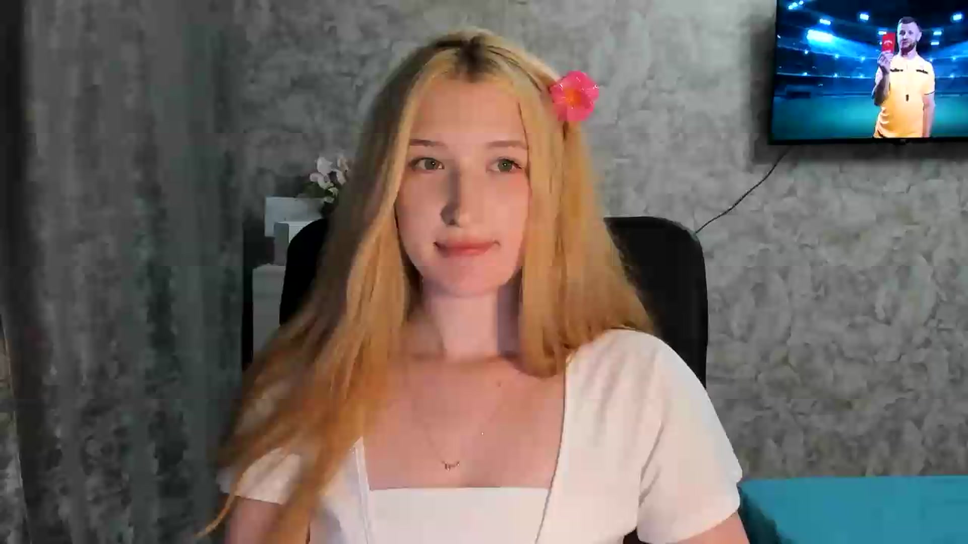Gallery image thumbnail from Ilona_Here's myfreecams stream on, 06/29/2026, 18:48 image 7 of 20