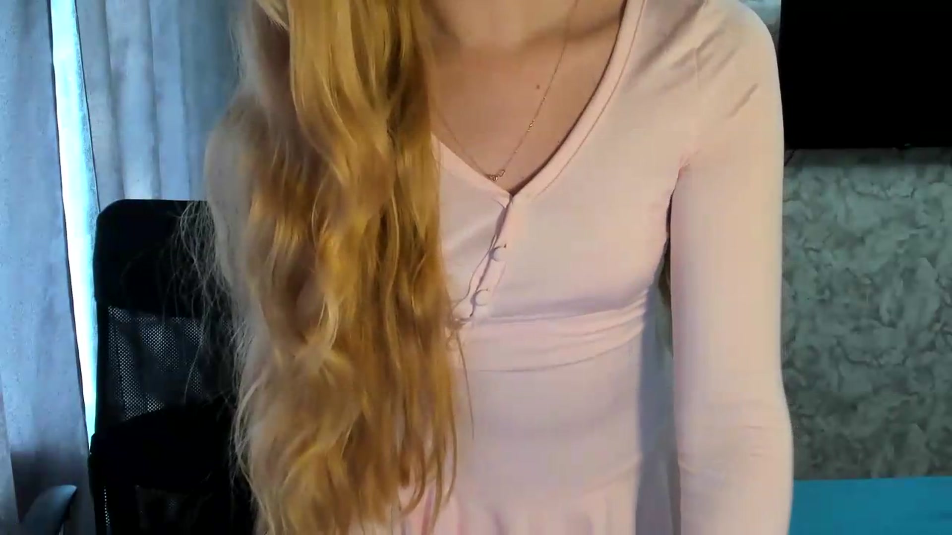 Gallery image thumbnail from Ilona_Here's myfreecams stream on, 07/05/2026, 15:03 image 17 of 20