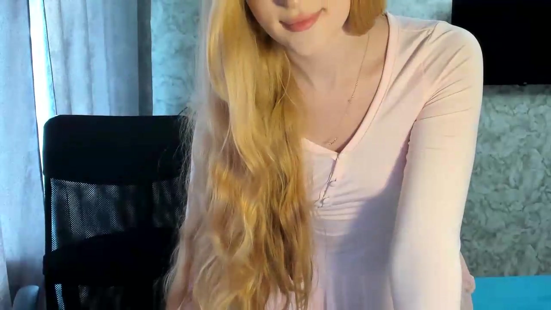 Gallery image thumbnail from Ilona_Here's myfreecams stream on, 07/05/2026, 15:03 image 15 of 20