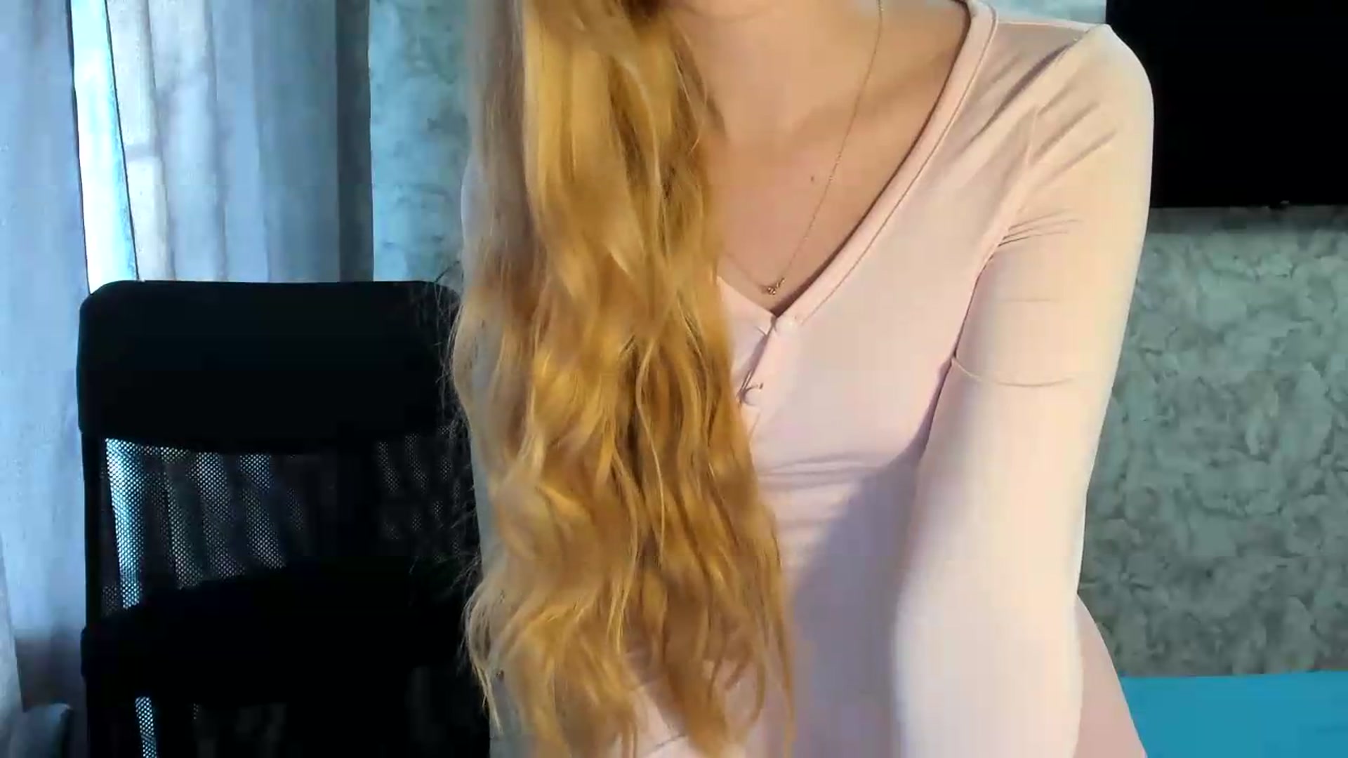 Gallery image thumbnail from Ilona_Here's myfreecams stream on, 07/05/2026, 15:03 image 12 of 20