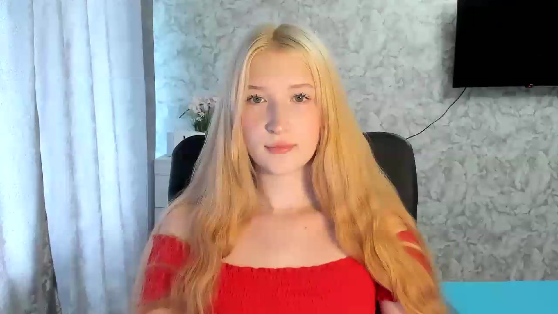 Gallery image thumbnail from Ilona_Here's myfreecams stream on, 07/06/2026, 12:39 image 5 of 20