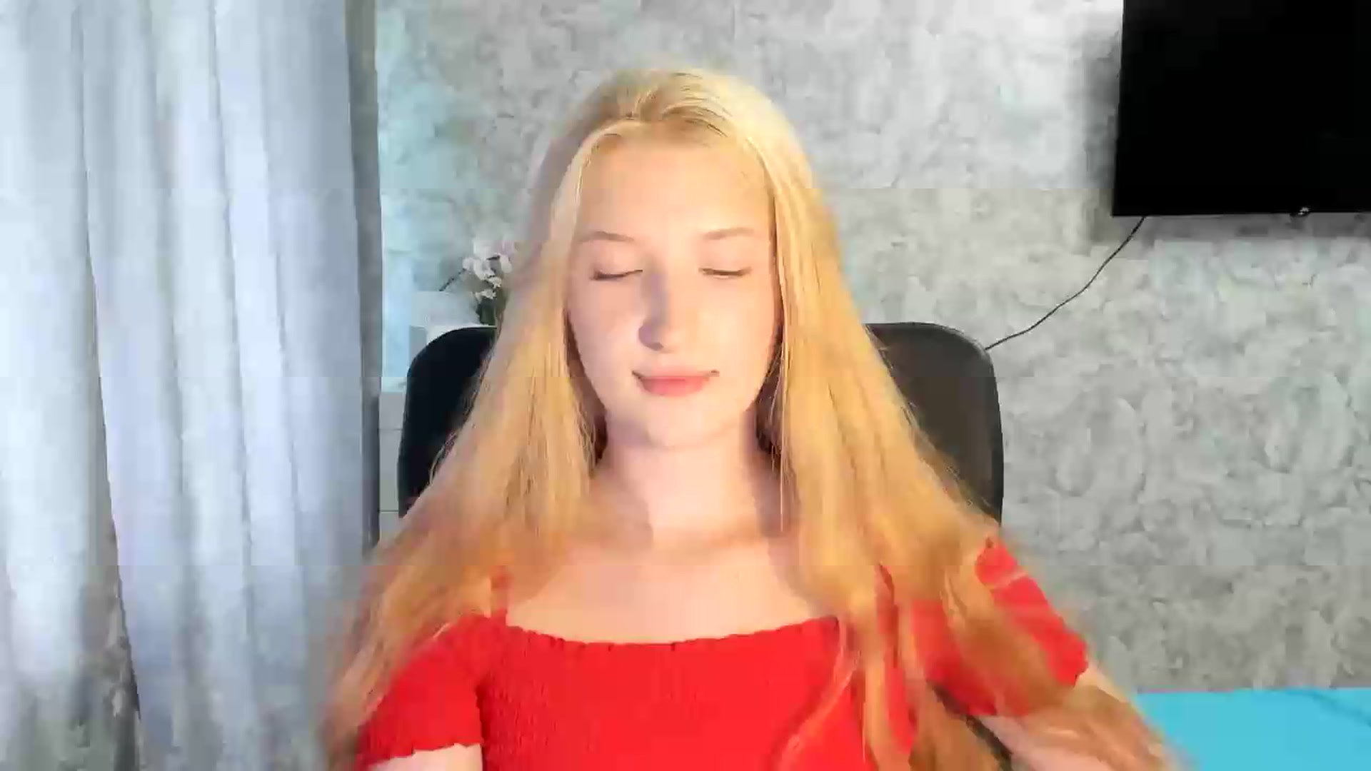 Gallery image thumbnail from Ilona_Here's myfreecams stream on, 07/06/2026, 13:24 image 5 of 20