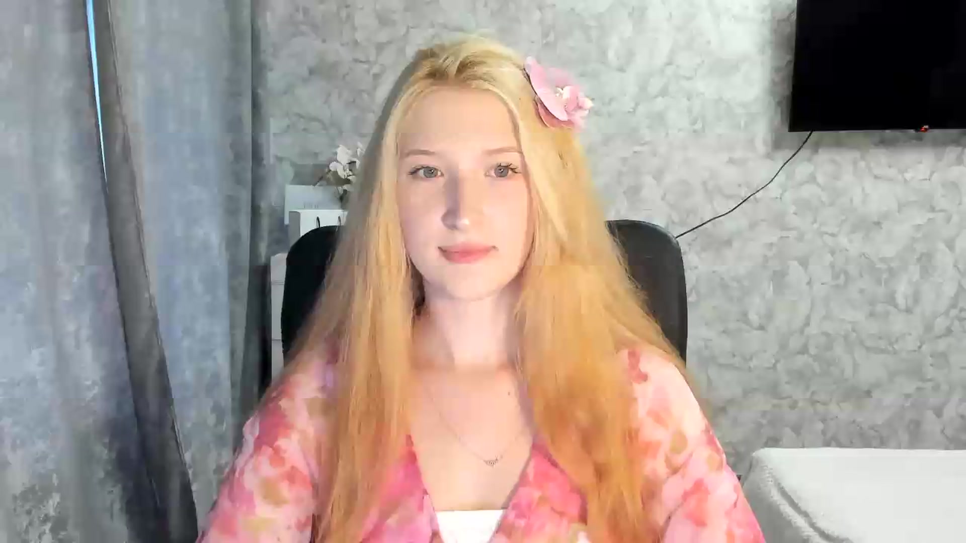 Gallery image thumbnail from Ilona_Here's myfreecams stream on, 07/10/2026, 16:48 image 1 of 20