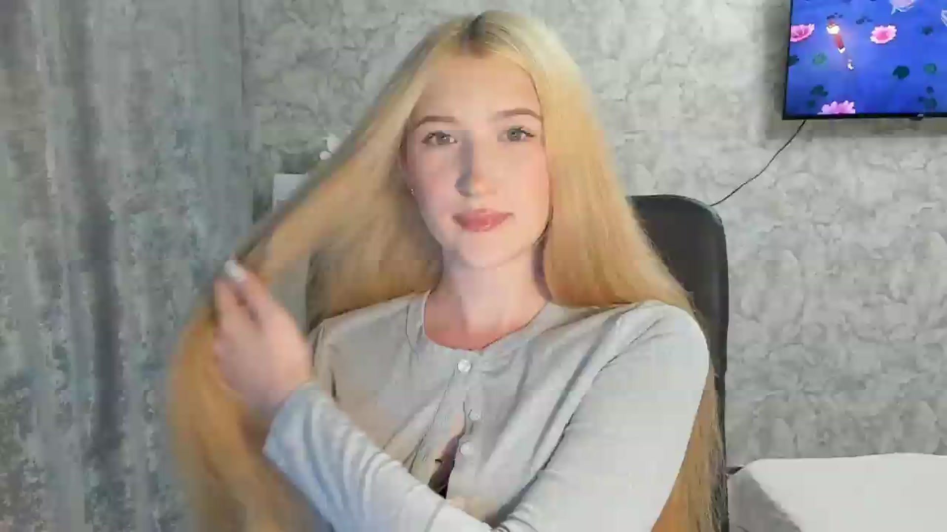 Gallery image thumbnail from Ilona_Here's myfreecams stream on, 07/28/2026, 18:42 image 2 of 20