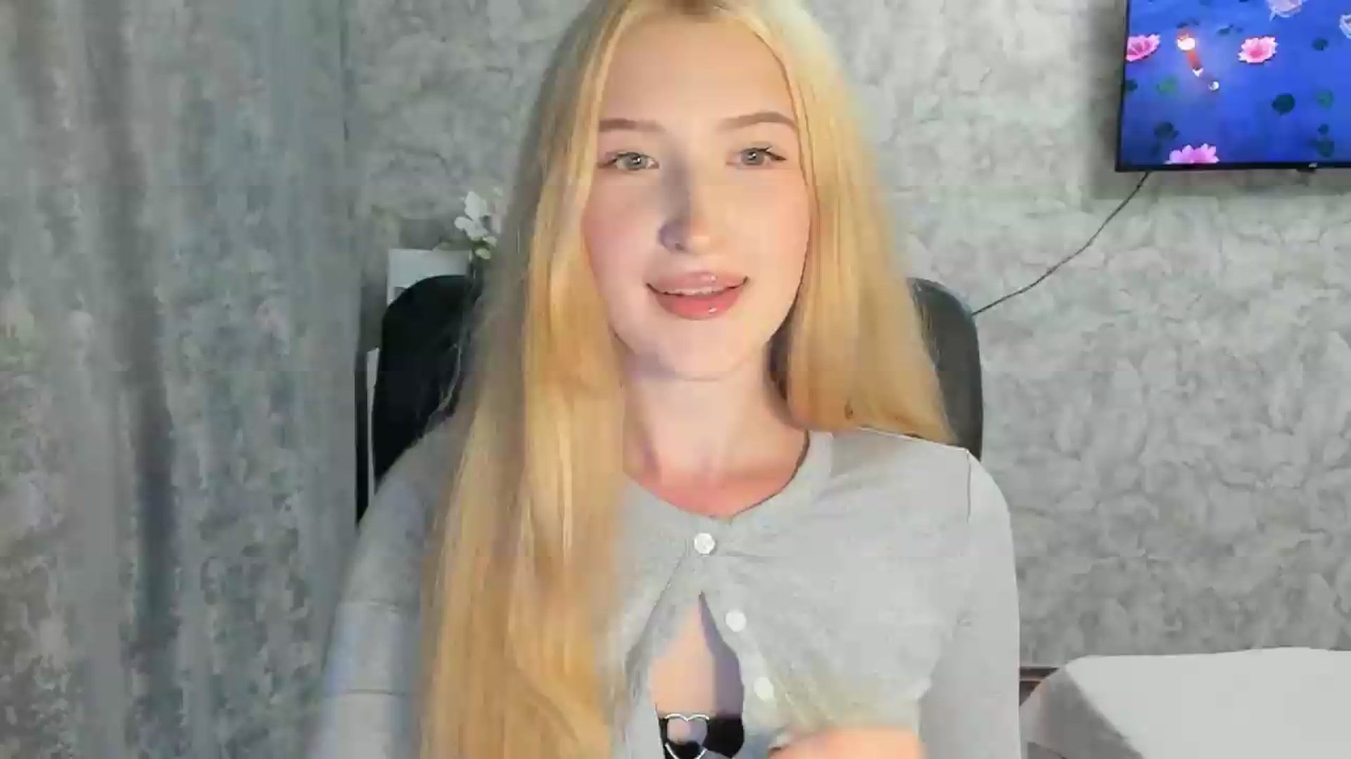 Gallery image thumbnail from Ilona_Here's myfreecams stream on, 07/28/2026, 18:42 image 10 of 20