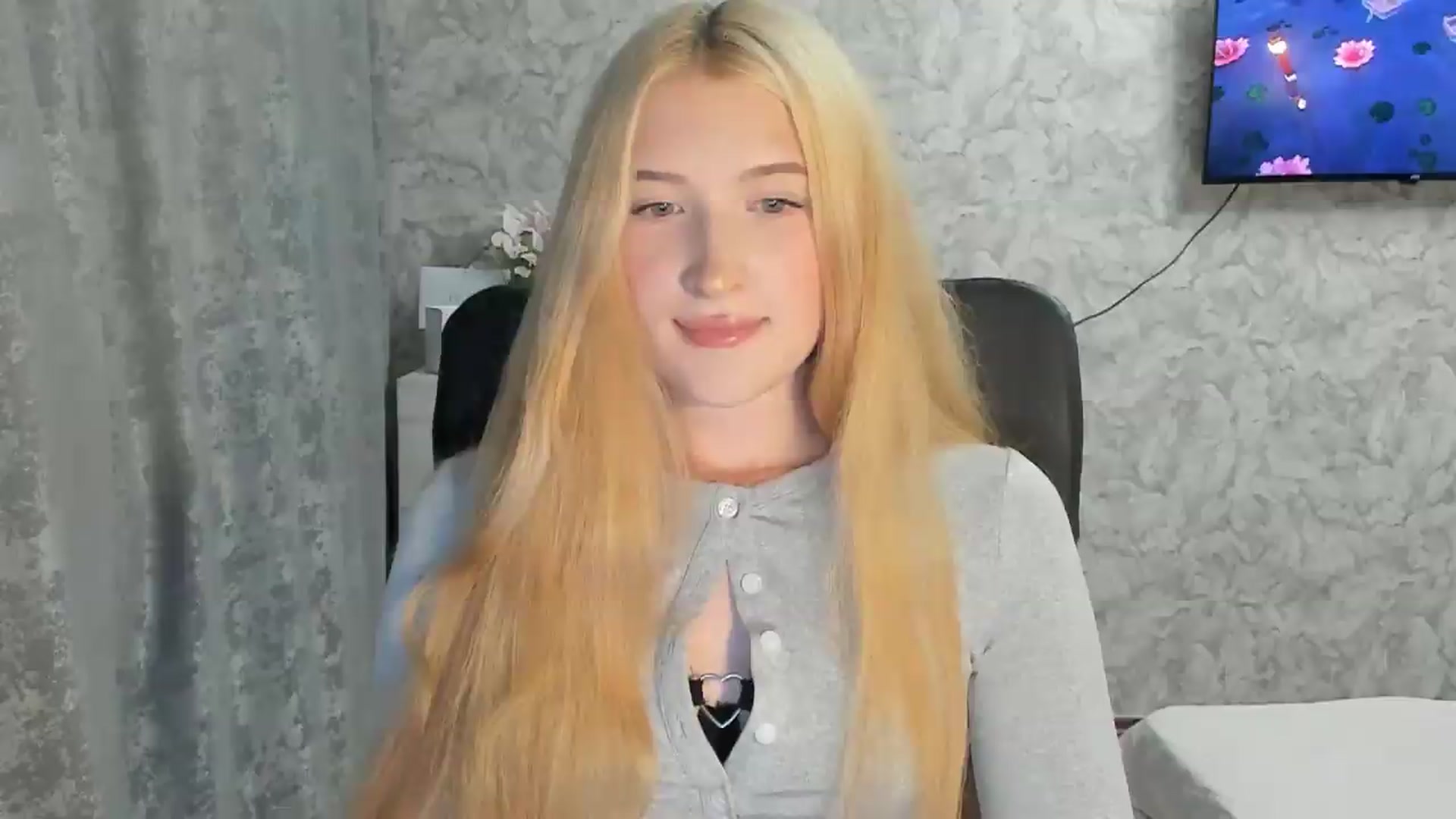 Gallery image thumbnail from Ilona_Here's myfreecams stream on, 07/28/2026, 19:50 image 2 of 20