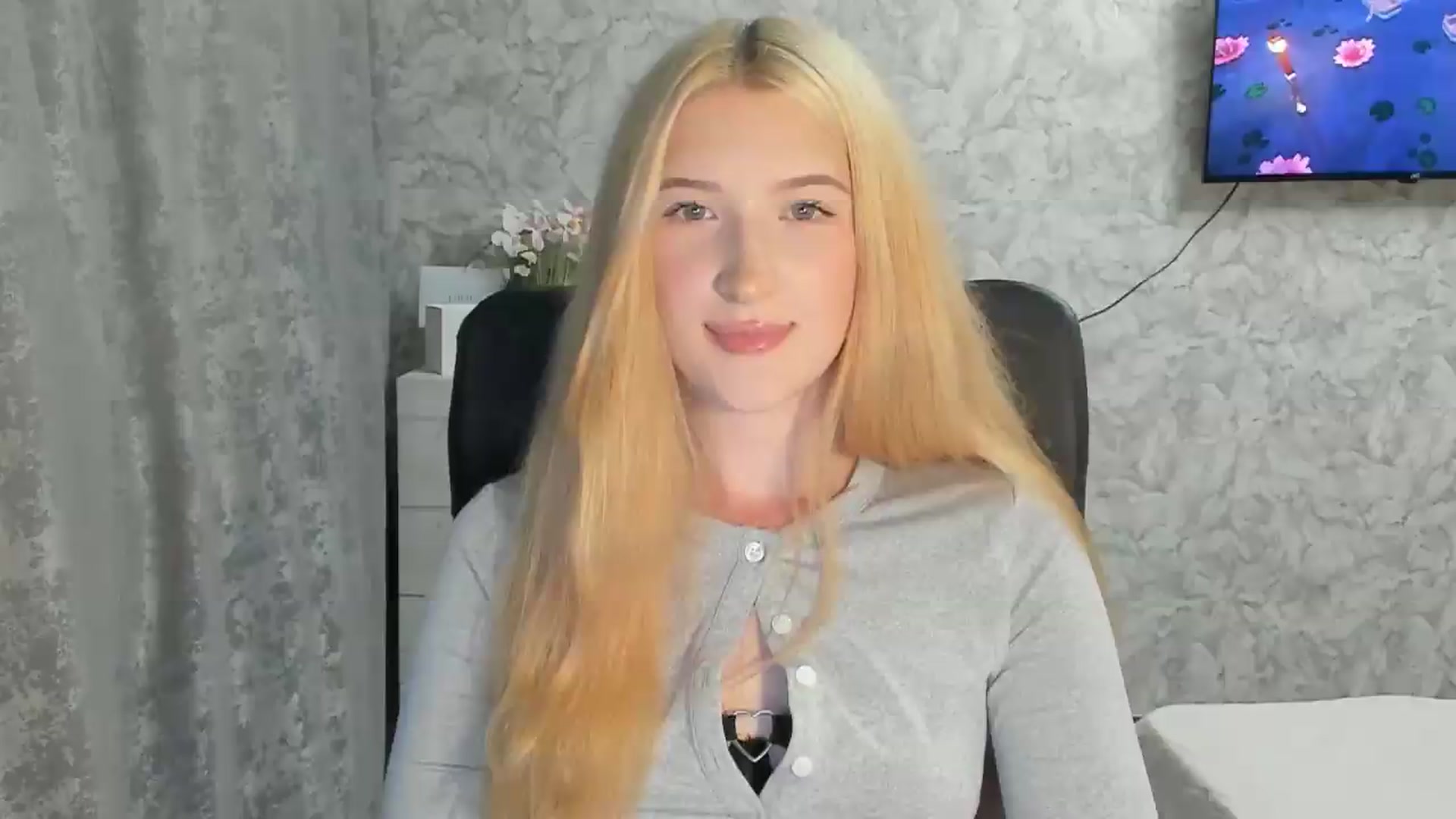 Gallery image thumbnail from Ilona_Here's myfreecams stream on, 07/28/2026, 19:50 image 11 of 20