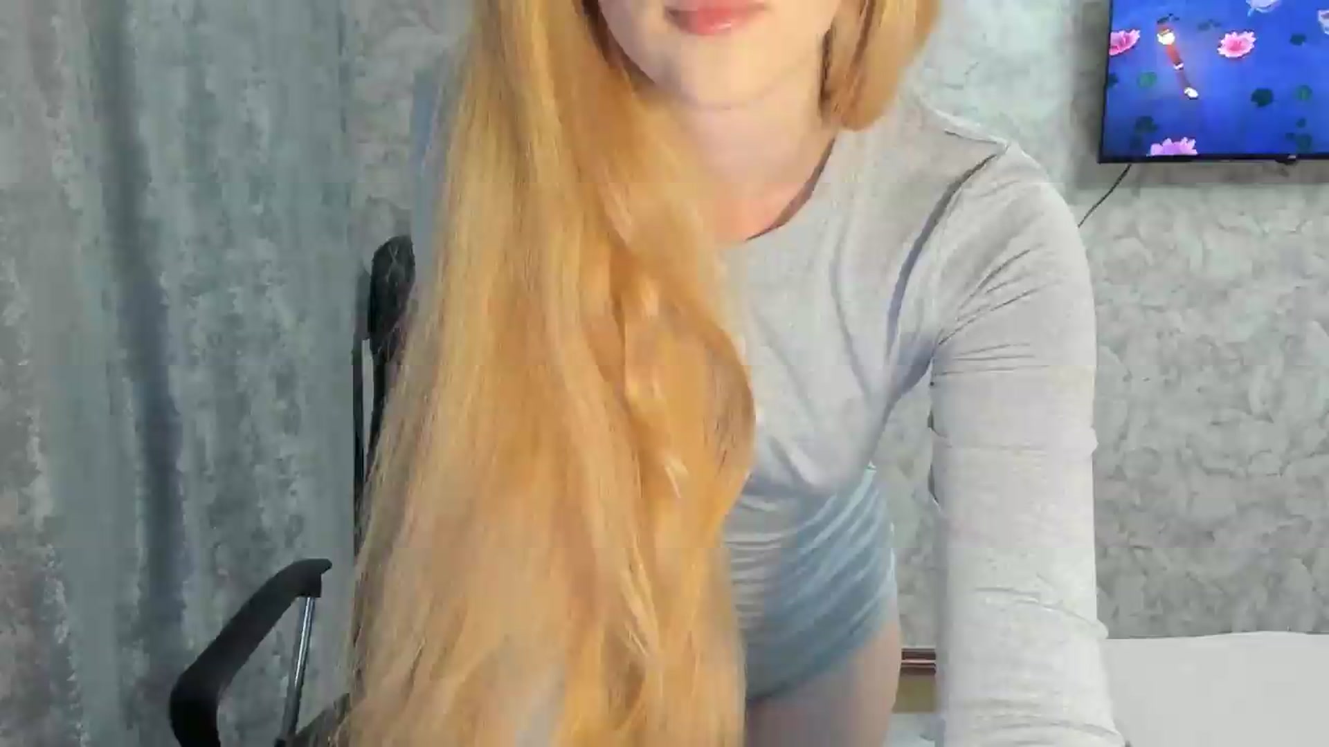 Gallery image thumbnail from Ilona_Here's myfreecams stream on, 07/28/2026, 20:43 image 5 of 20