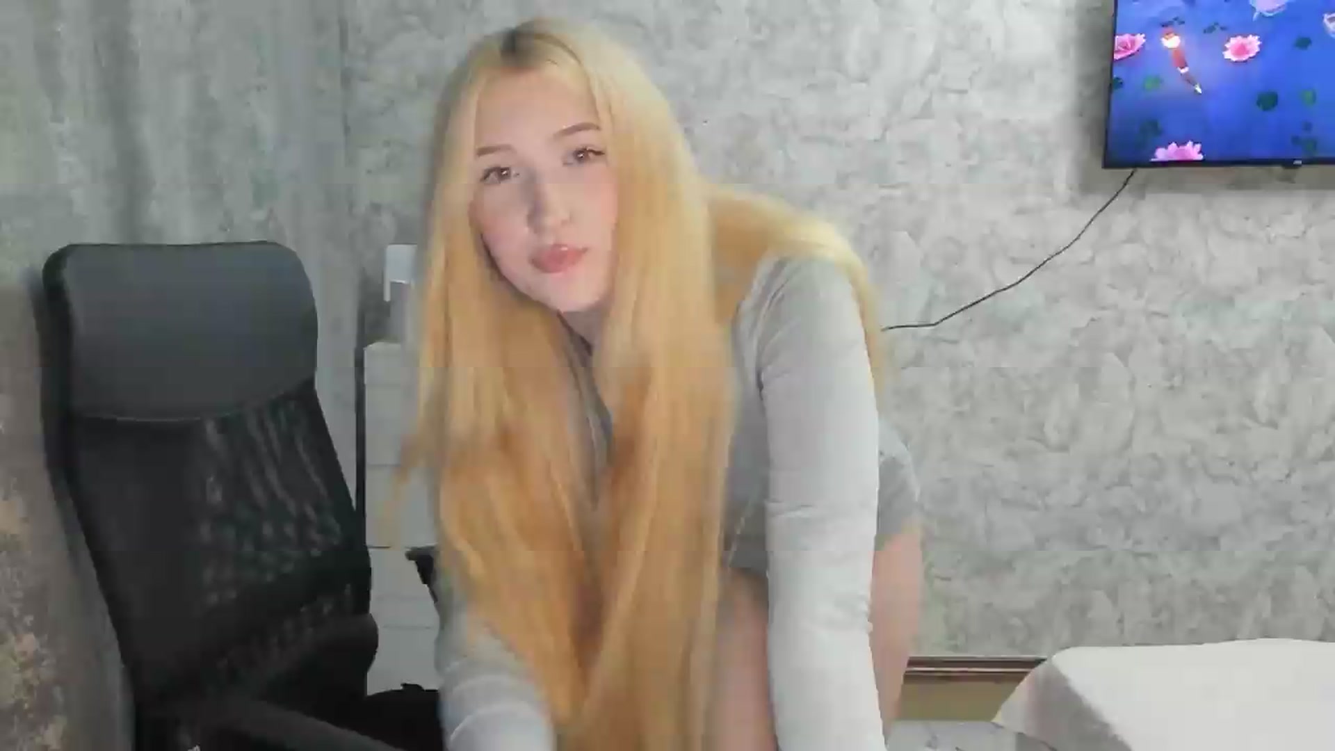 Gallery image thumbnail from Ilona_Here's myfreecams stream on, 07/28/2026, 20:43 image 3 of 20