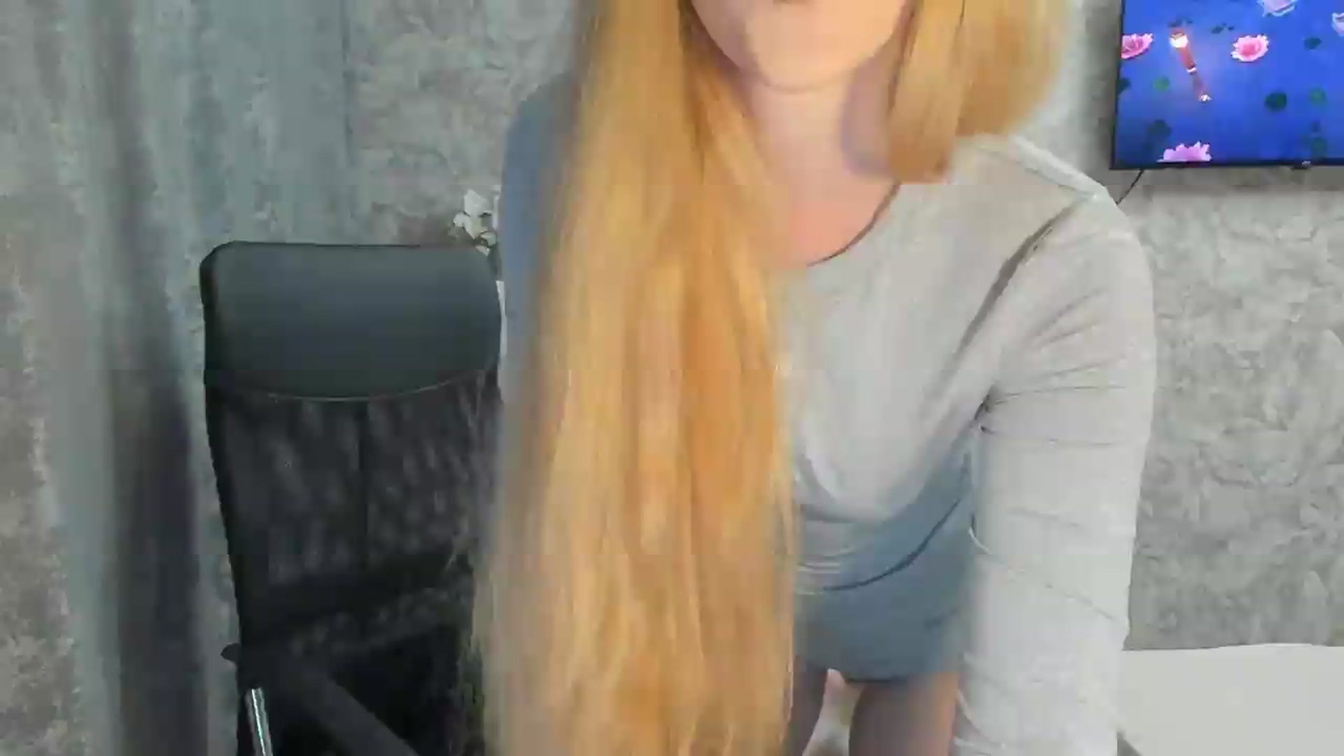 Gallery image thumbnail from Ilona_Here's myfreecams stream on, 07/28/2026, 20:43 image 6 of 20