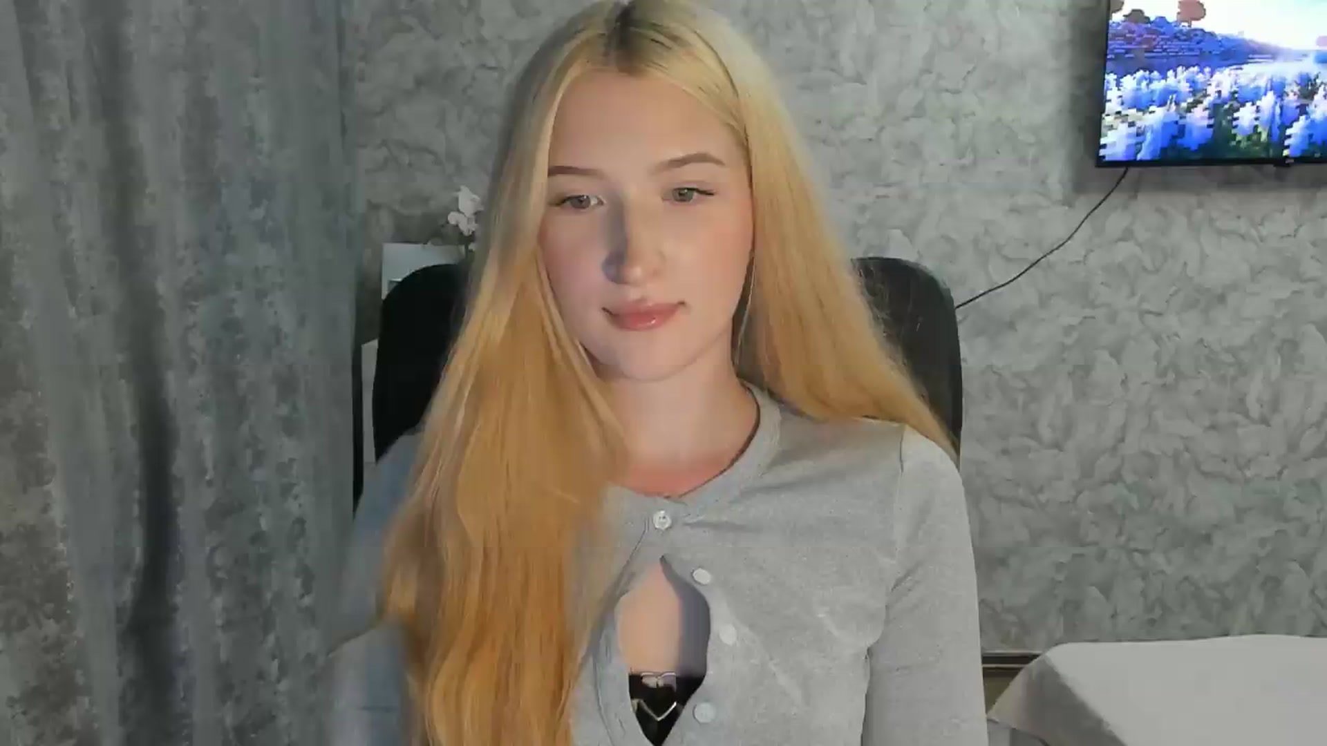 Gallery image thumbnail from Ilona_Here's myfreecams stream on, 07/28/2026, 21:45 image 2 of 20