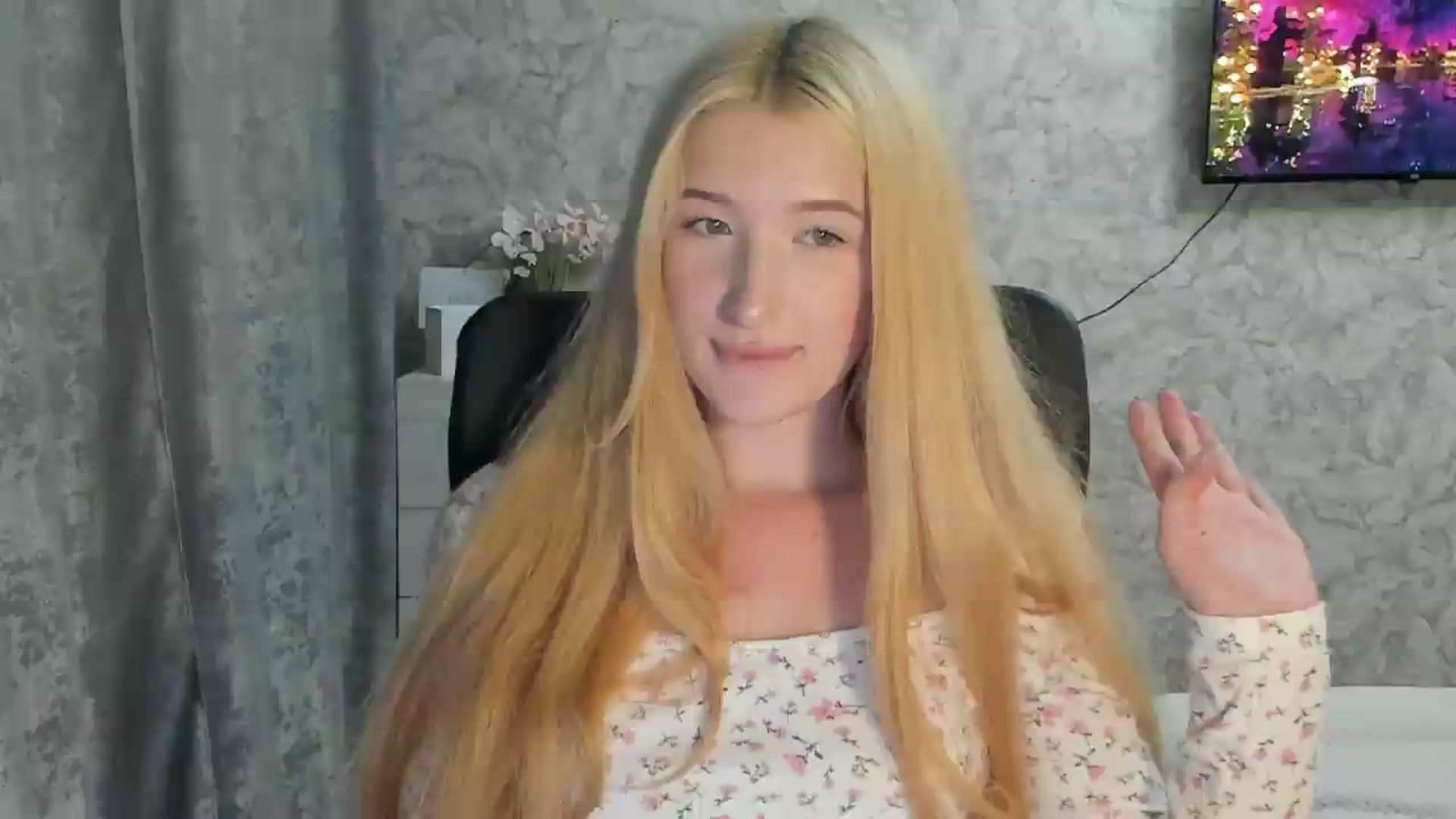 Gallery image thumbnail from Ilona_Here's myfreecams stream on, 07/29/2026, 21:21 image 15 of 20