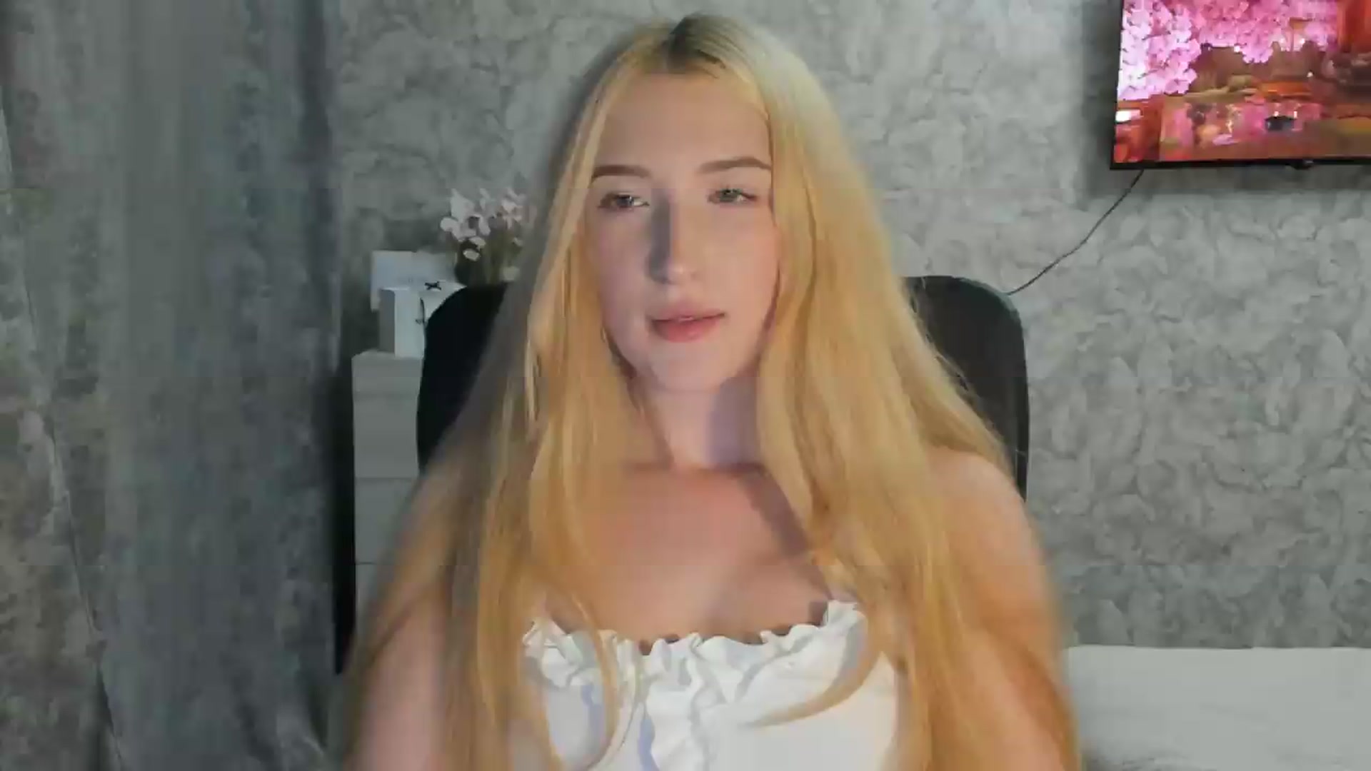Gallery image thumbnail from Ilona_Here's myfreecams stream on, 08/01/2026, 18:54 image 6 of 20