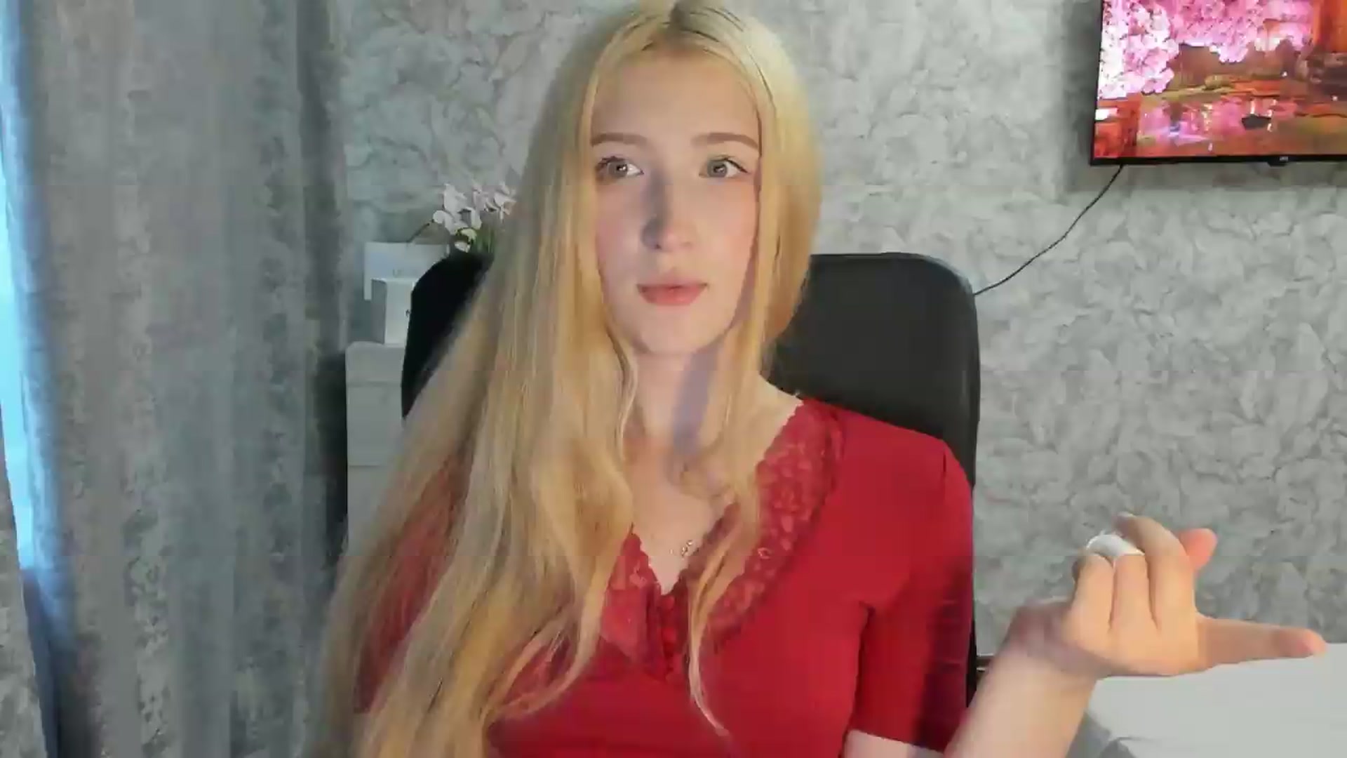 Gallery image thumbnail from Ilona_Here's myfreecams stream on, 08/11/2026, 17:12 image 1 of 20