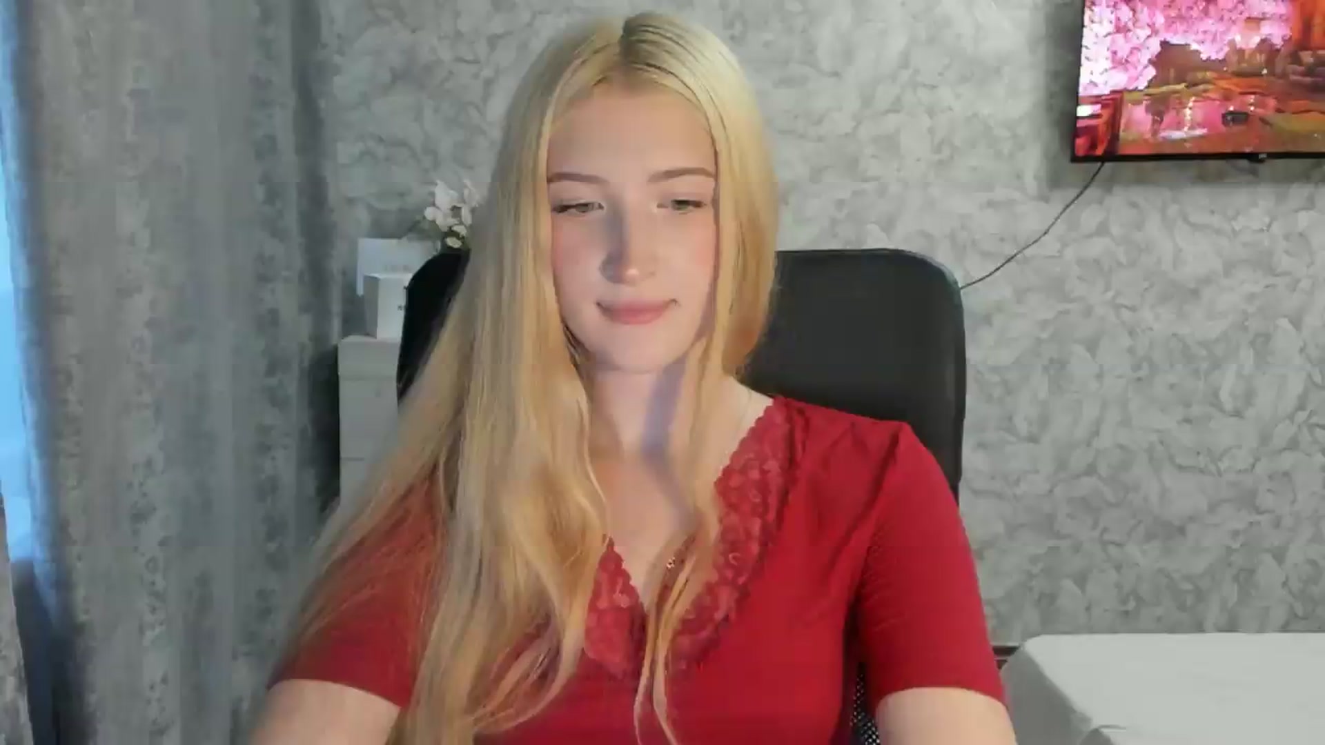 Gallery image thumbnail from Ilona_Here's myfreecams stream on, 08/11/2026, 17:12 image 8 of 20