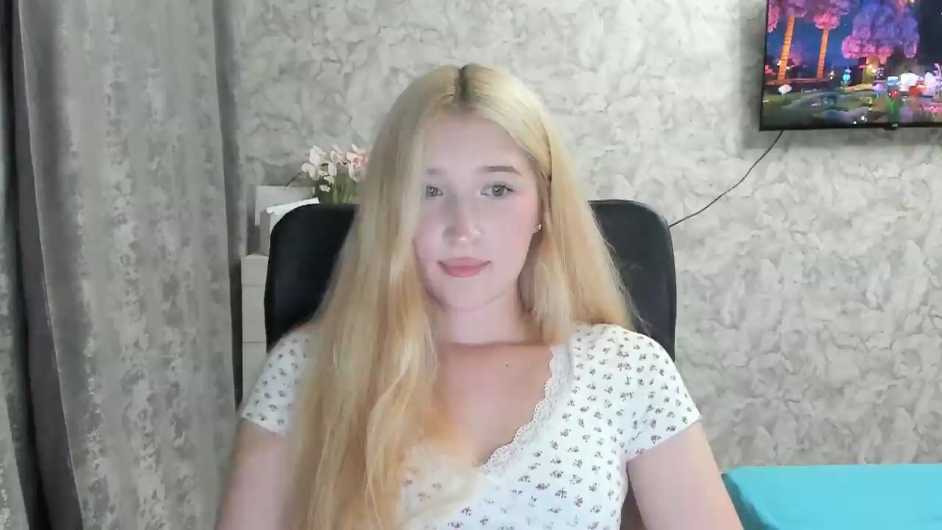 Gallery image thumbnail from Ilona_Here's myfreecams stream on, 08/20/2026, 19:04 image 4 of 20