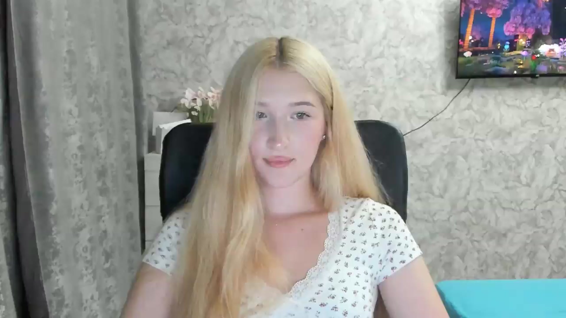 Gallery image thumbnail from Ilona_Here's myfreecams stream on, 08/20/2026, 19:04 image 3 of 20