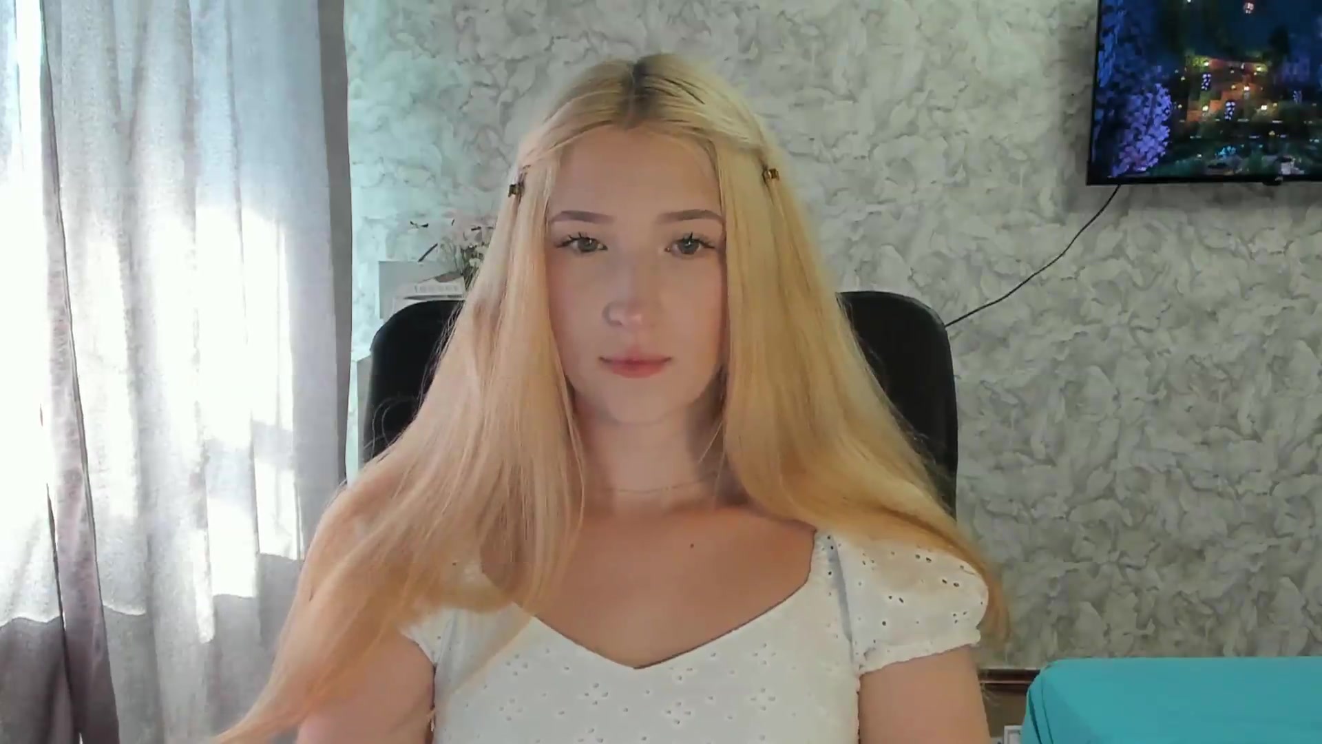 Gallery image thumbnail from Ilona_Here's myfreecams stream on, 08/23/2026, 12:37 image 20 of 20
